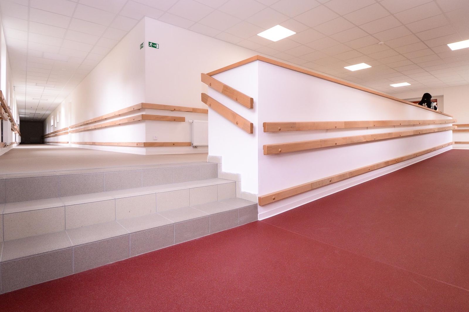 Pohyb mezi pavilony v Nováčku je teď pro naše klienty komfortnější (foto: M. Pecuch, 22.9.2021)