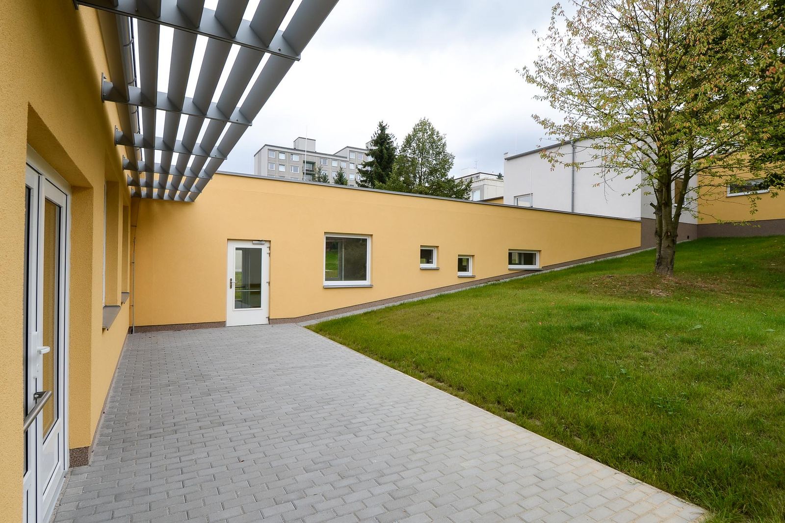 Pohyb mezi pavilony v Nováčku je teď pro naše klienty komfortnější