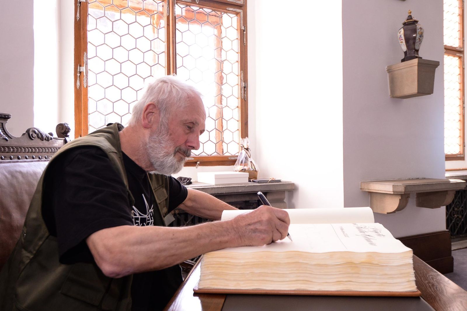 Legendárního sochaře Kurta Gebauera přijal primátor Martin Baxa (foto: M. Pecuch, 23.9.2021)