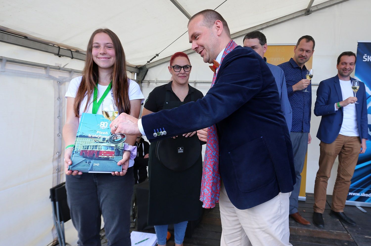 Plzeň oslavila dvě trolejbusová výročí výstavou vozidel i novými knihami (foto: P. Eret, 2.10.2021)