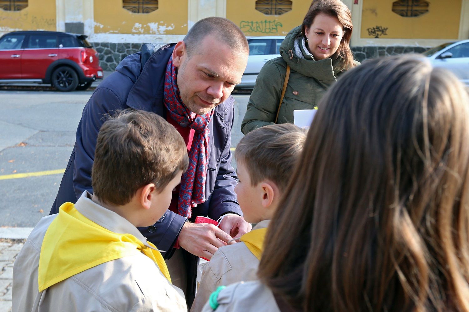 Gott, Zikmund, Horníček i bába radnická. Slavné petrohradské představuje výstava. Masarykova základní škola oslavila sto let od položení základního kamene (foto: P. Eret, 2.10.2021)