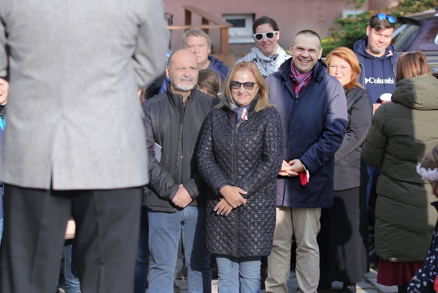 Gott, Zikmund, Horníček i bába radnická. Slavné petrohradské představuje výstava. Masarykova základní škola oslavila sto let od položení základního kamene (foto: P. Eret, 2.10.2021)