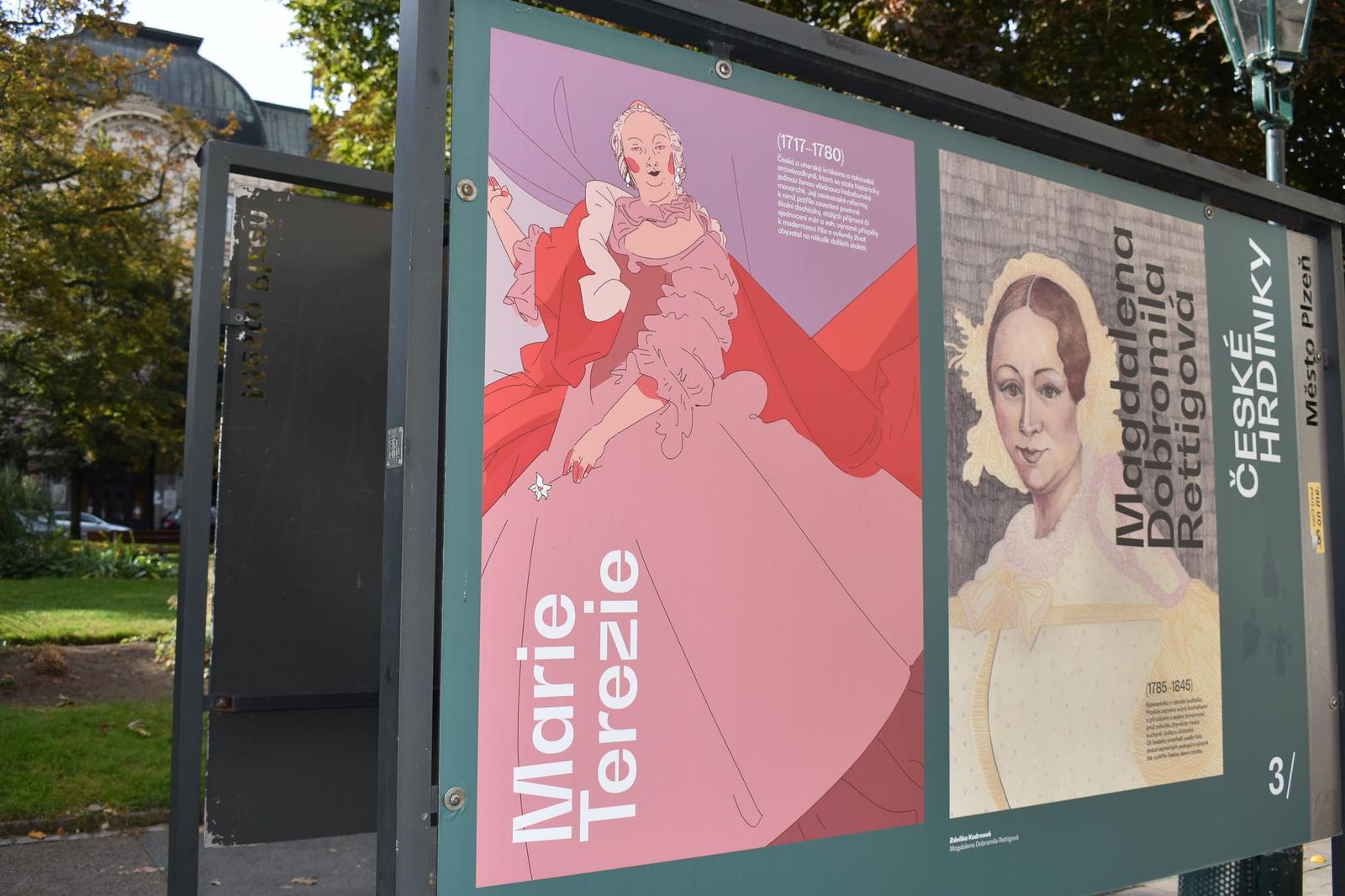 Výstava České hrdinky. Významné ženy české historie a současnosti (foto: A. Jarošová, 11.10.2021)