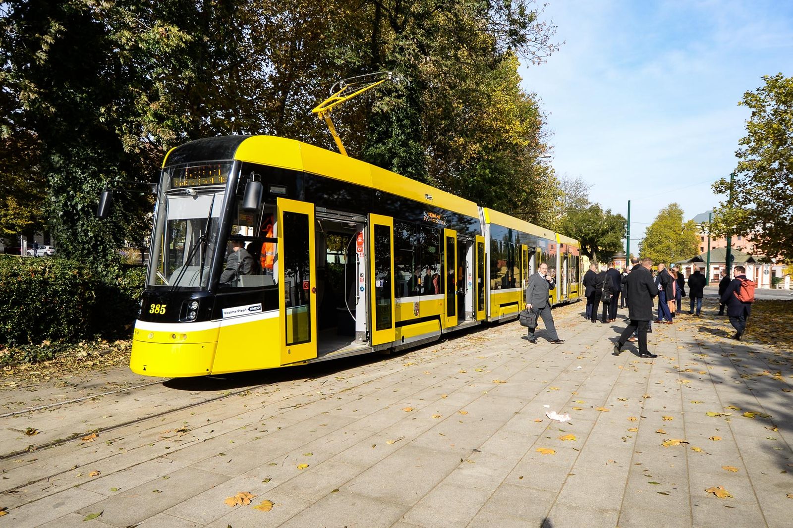 Nová tramvaj pro Plzeň (foto: M. Pecuch, 25.10.2021)