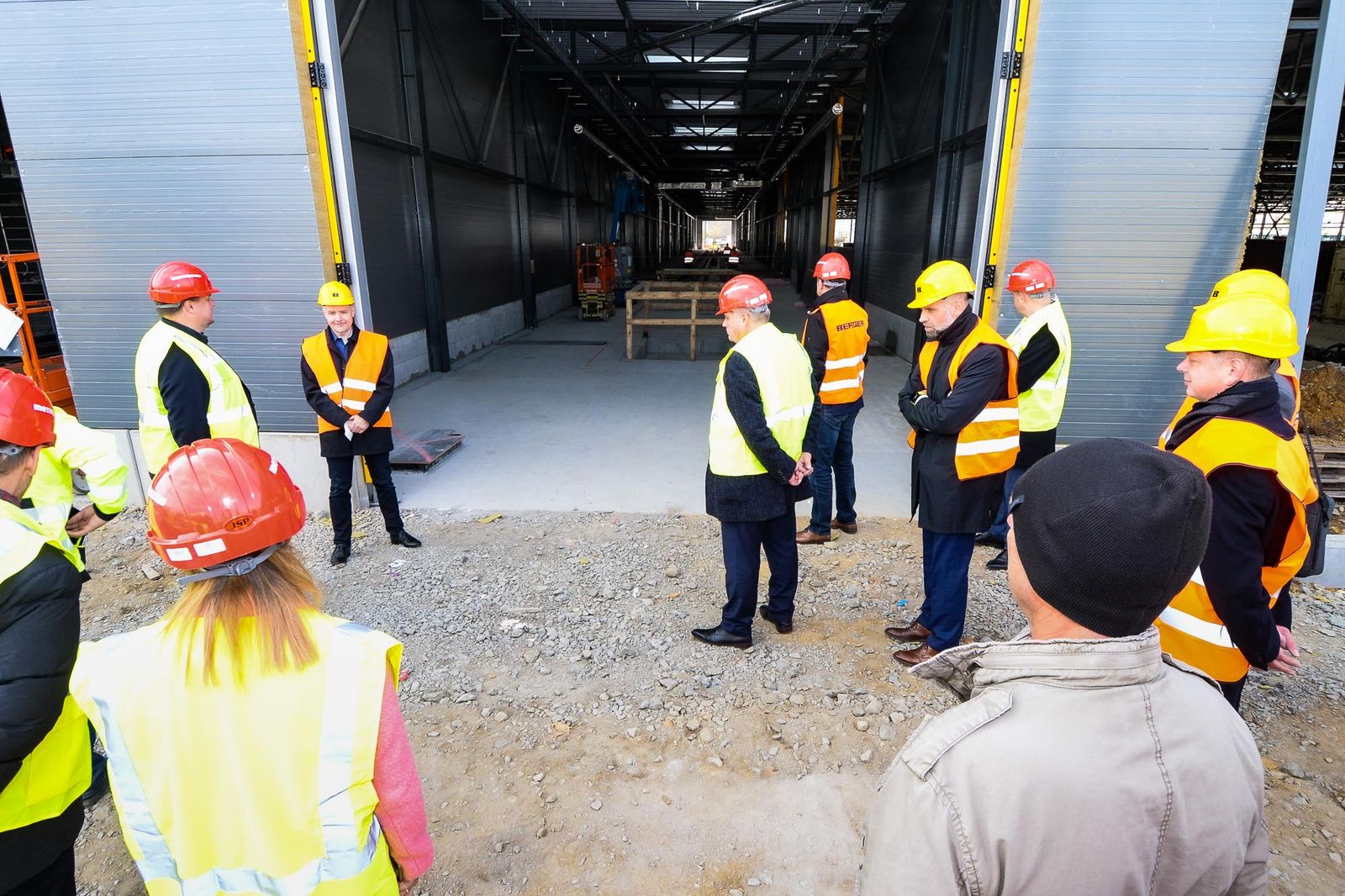 Nová tramvaj pro Plzeň (foto: M. Pecuch, 25.10.2021)