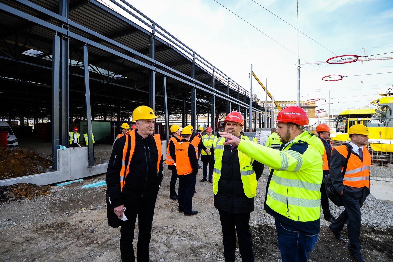 Nová tramvaj pro Plzeň (foto: M. Pecuch, 25.10.2021)