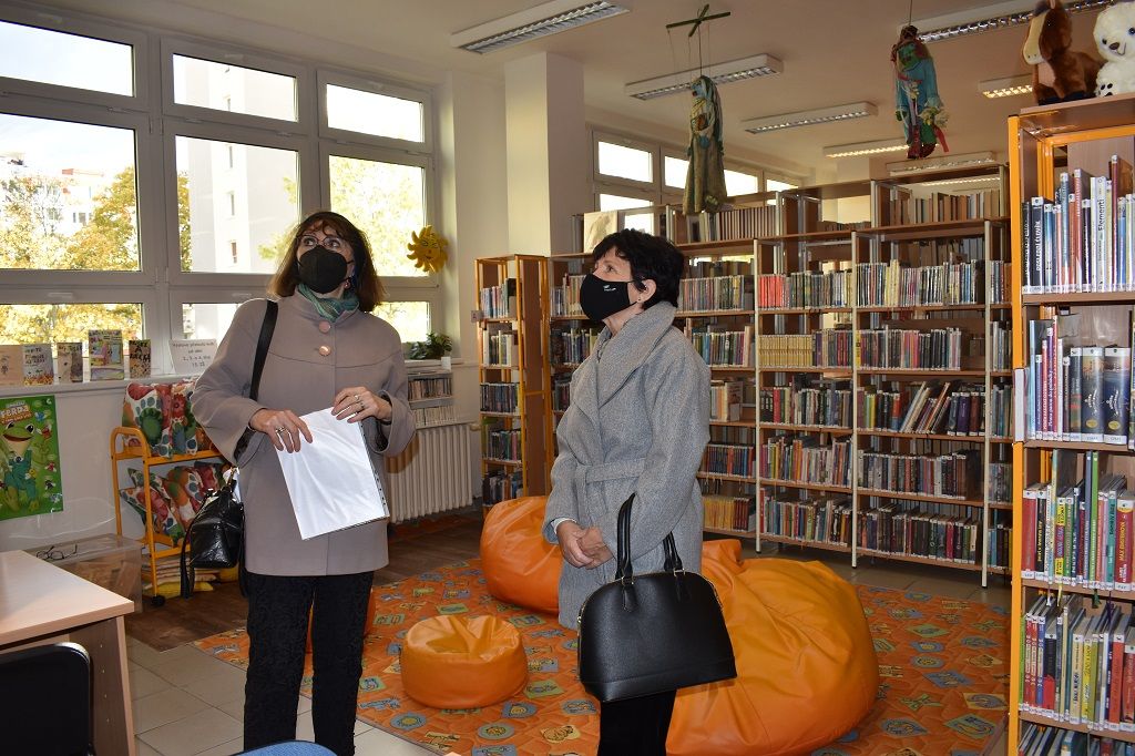 Obvodní knihovny jsou důležitými komunitními centry (foto: H. Josefová, 21.10.2021)