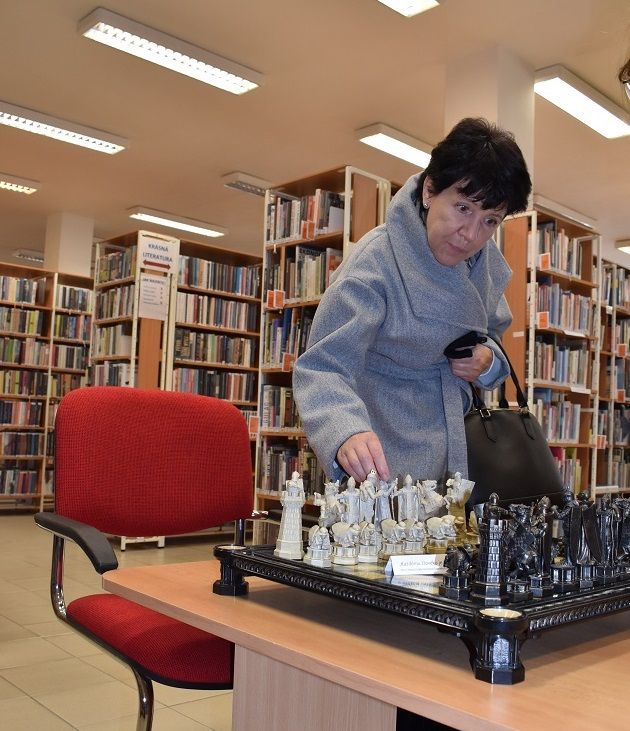 Obvodní knihovny jsou důležitými komunitními centry (foto: H. Josefová, 21.10.2021)