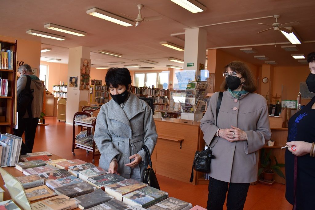Obvodní knihovny jsou důležitými komunitními centry (foto: H. Josefová, 21.10.2021)