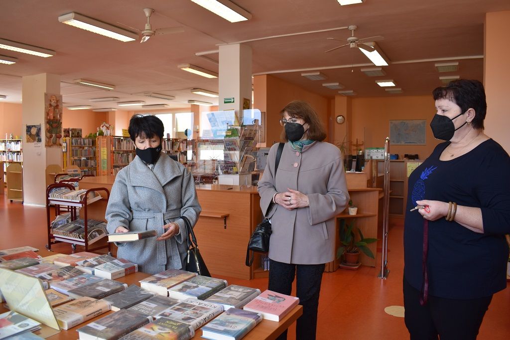 Obvodní knihovny jsou důležitými komunitními centry (foto: H. Josefová, 21.10.2021)