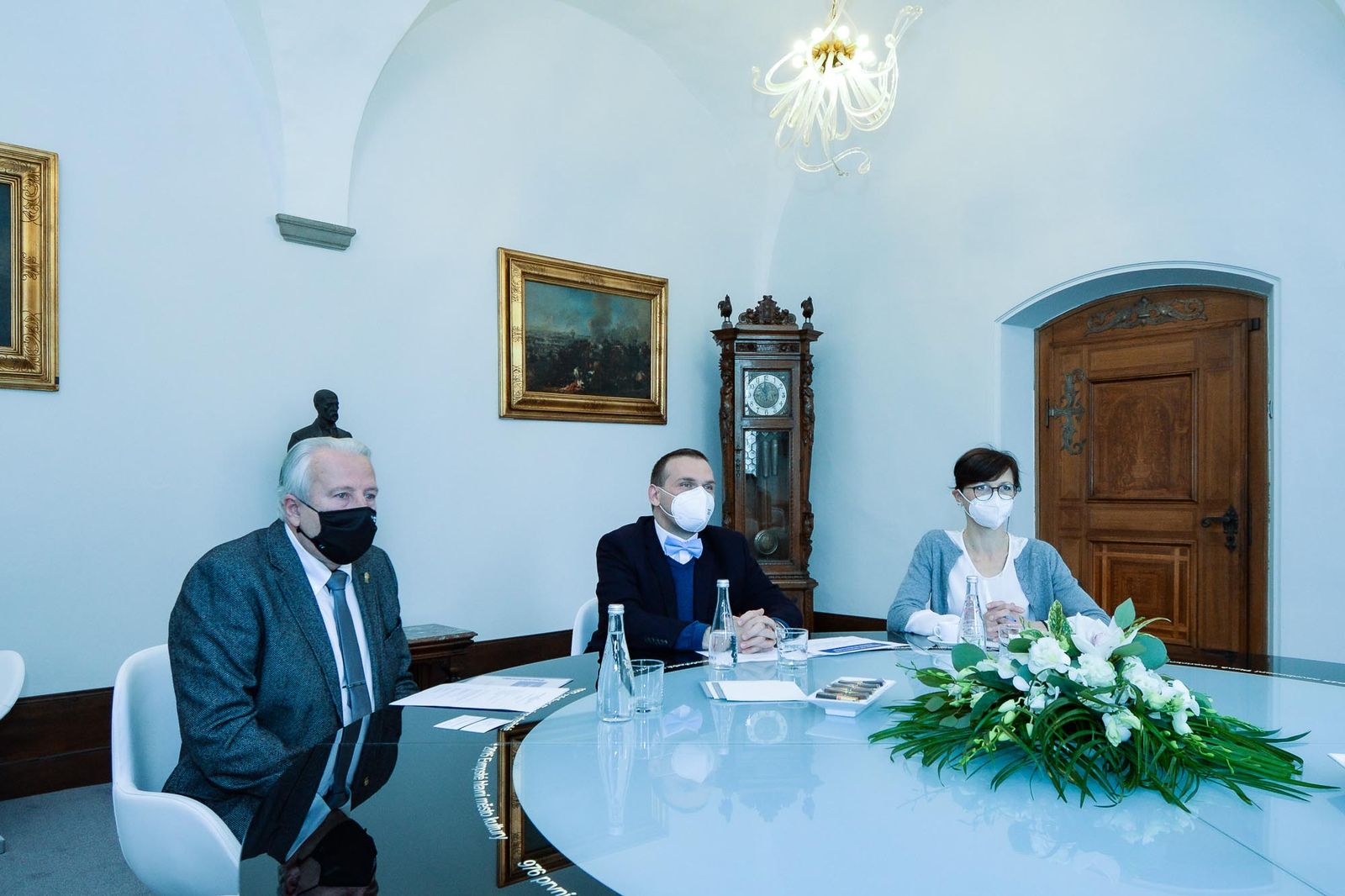 Nový ředitel Hiromichi Kamishibahara představil primátorovi Baxovi záměry společnosti Panasonic v Plzni (foto: M. Pecuch, 27.10.2021)