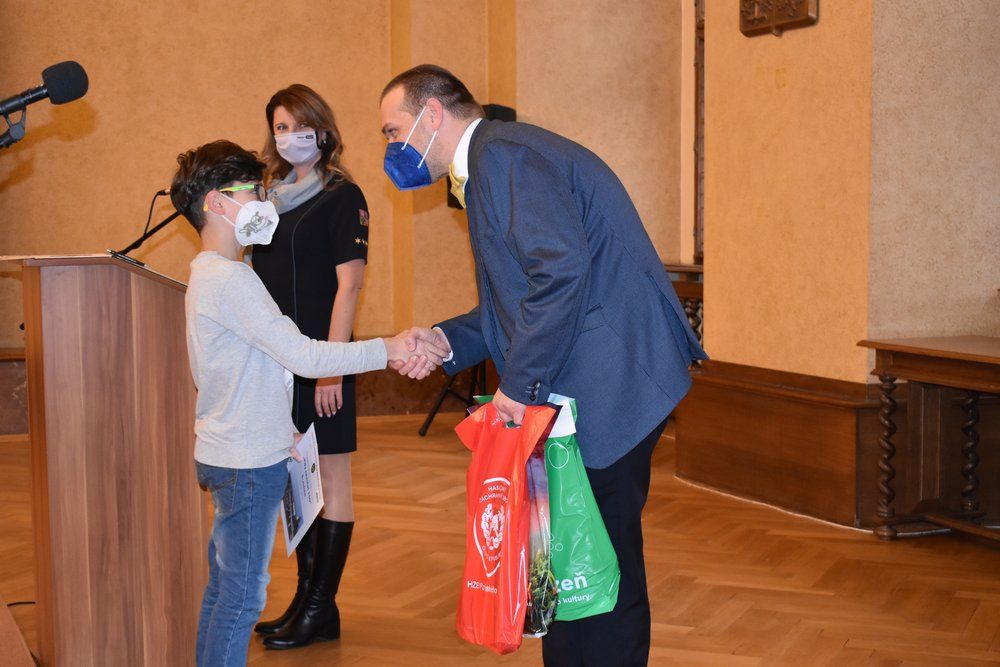 Kdy volat 150 (fotografie: A. Jarošová, 18.11.2021)