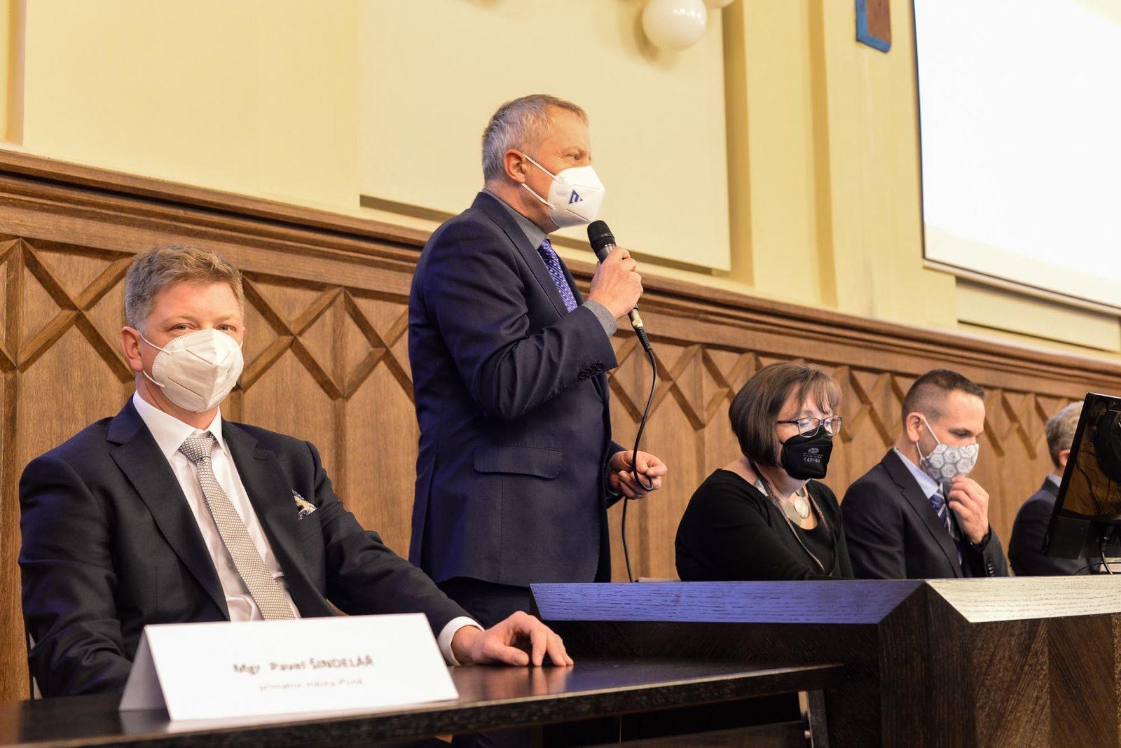 Nejlepší středoškolští chemici přijeli do Plzně utkat se v olympiádě (foto: M. Pecuch, 31.1.2022)