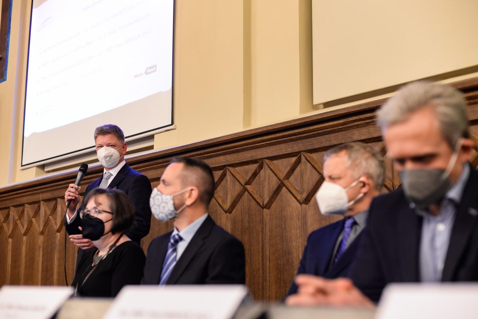 Nejlepší středoškolští chemici přijeli do Plzně utkat se v olympiádě (foto: M. Pecuch, 31.1.2022)