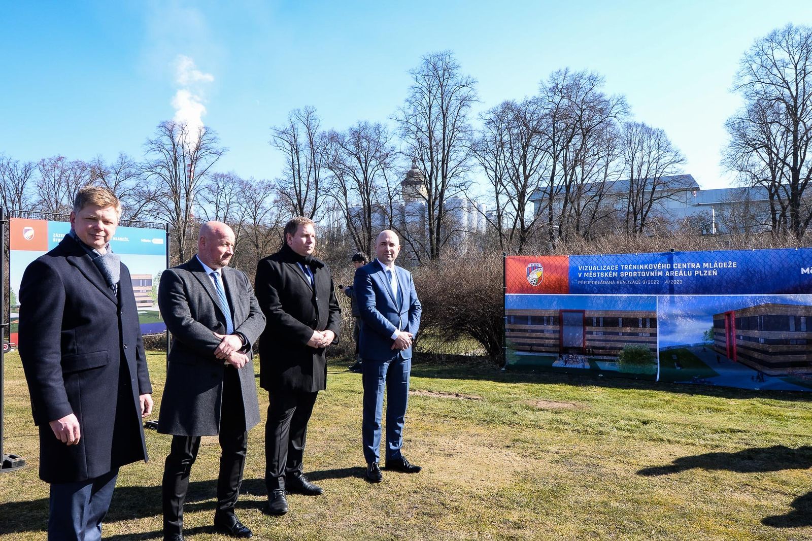 Představení projektu nového moderní zázemí tréninkového centra mládeže (foto: M. Pecuch, 9.3.2022)