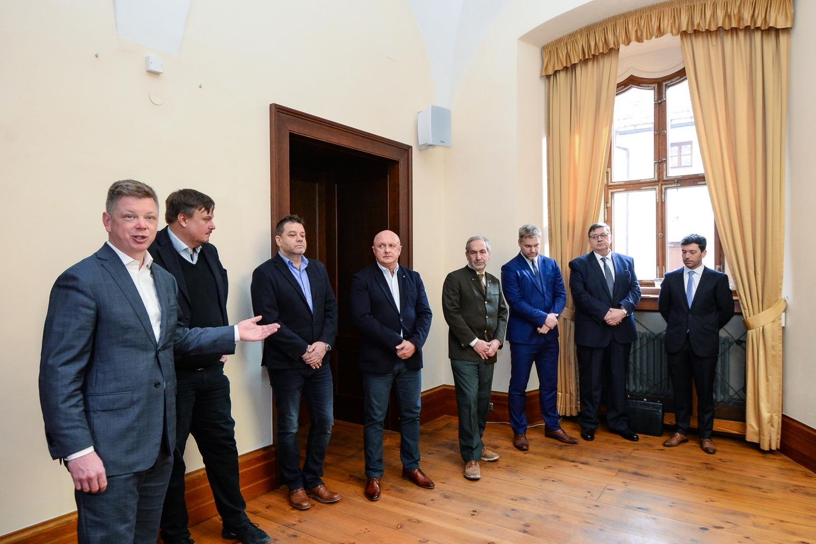 Podpis smlouvy o vybudování úpravny vody pro Velký bolevecký rybník (foto: M. Pecuch,15.3.2022)