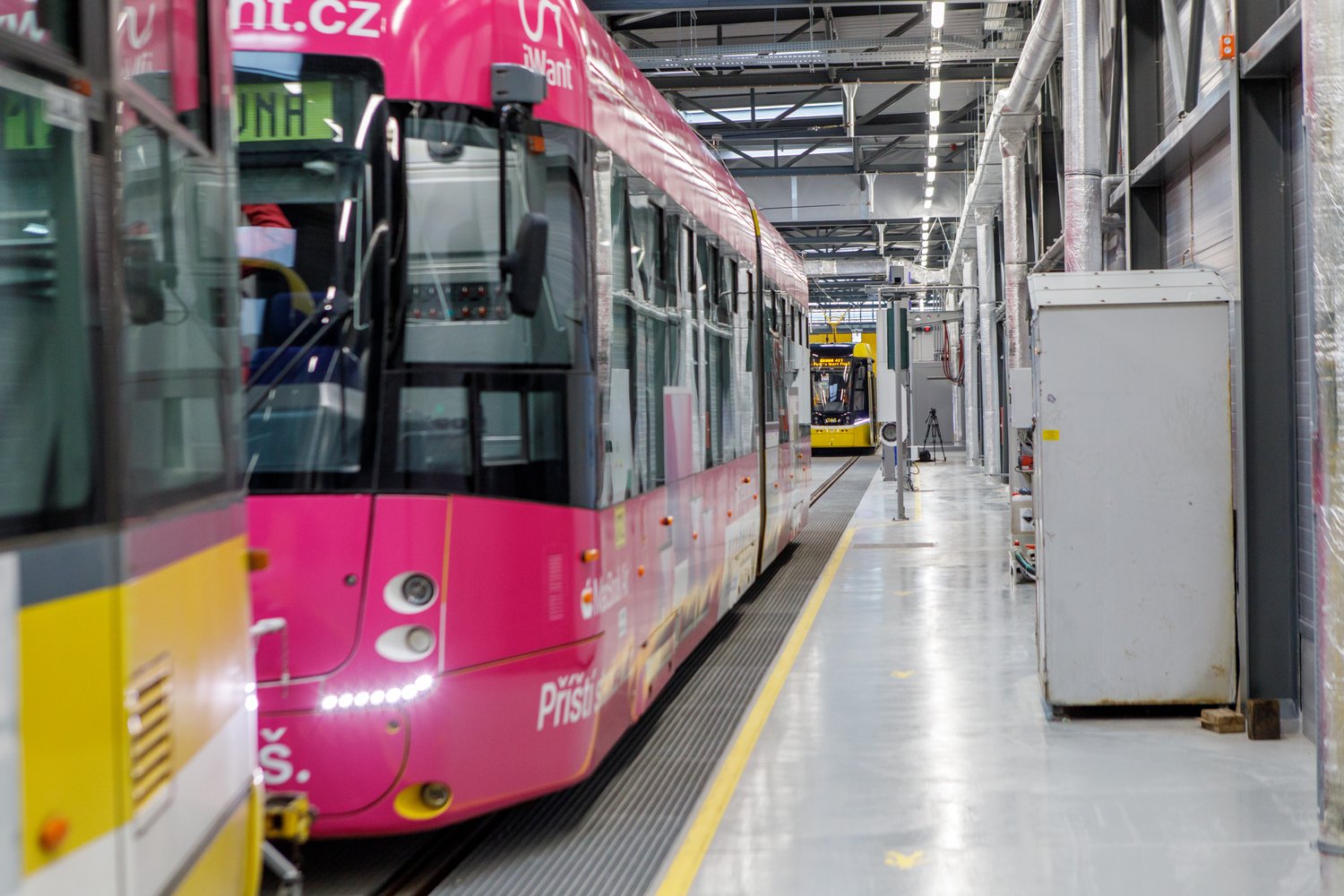 První hala nové Vozovny Slovany (foto: Vít Štaif, 7.4.2022)