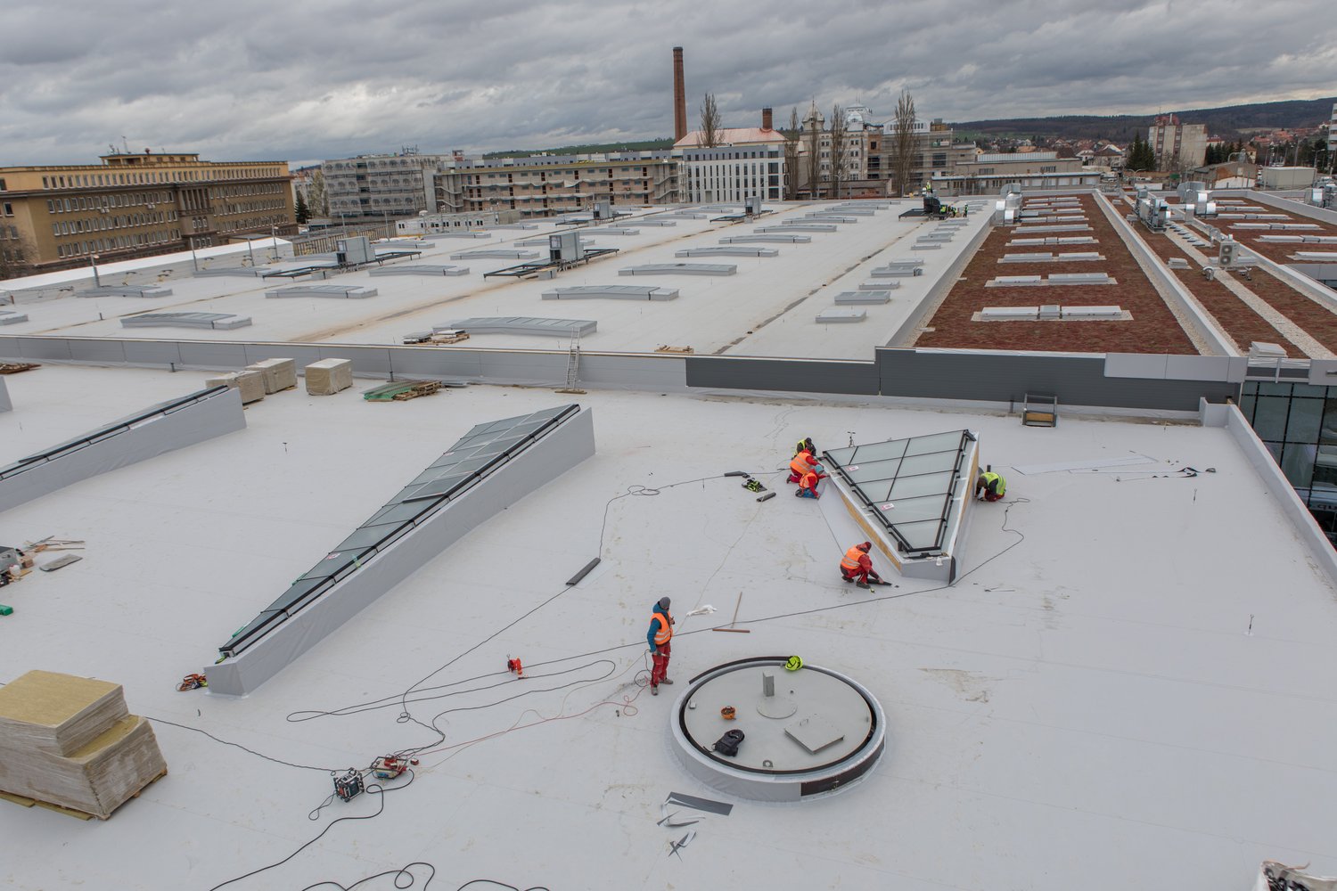 První hala nové Vozovny Slovany (foto: Vít Štaif, 7.4.2022)