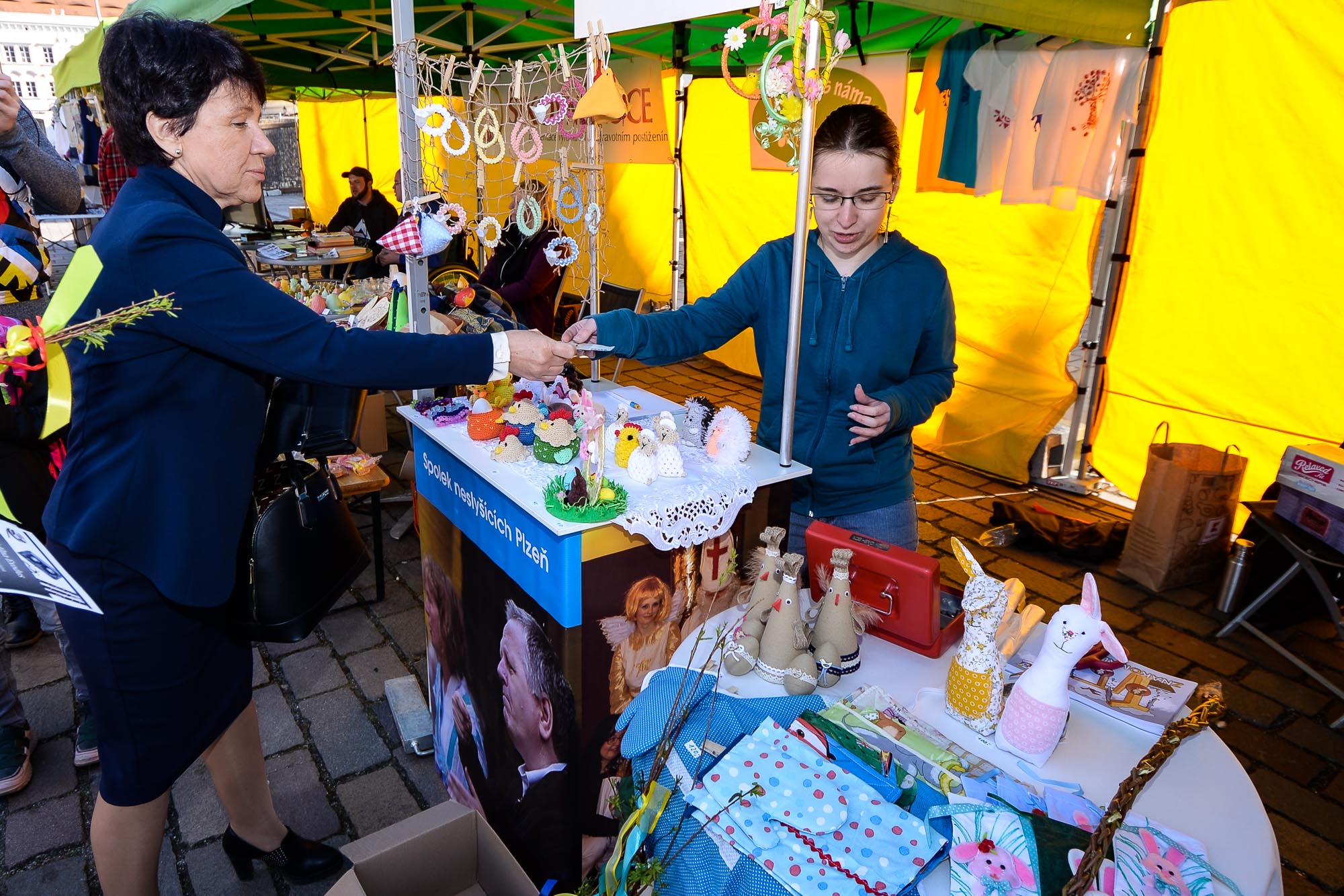 Prodejní výstava Šikovné ruce (foto: M. Pecuch, 14.4.2022)
