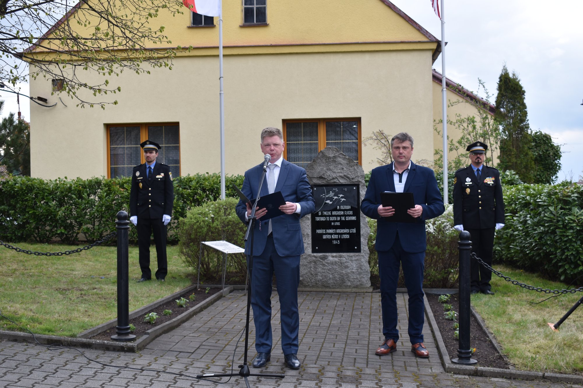 Pietní akt Litice (foto: A. Jarošová, 25.4.2022)