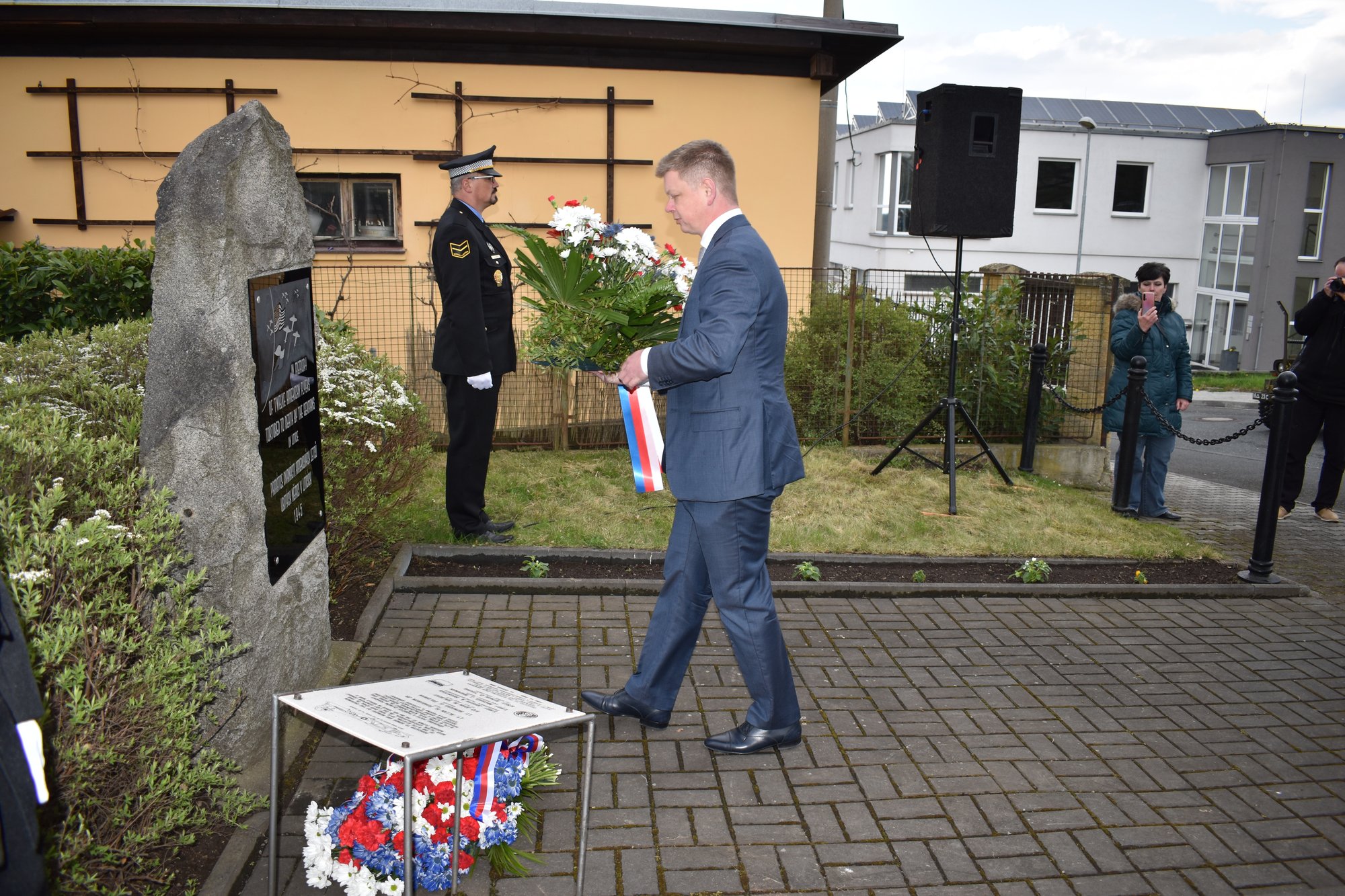 Pietní akt Litice (foto: A. Jarošová, 25.4.2022)