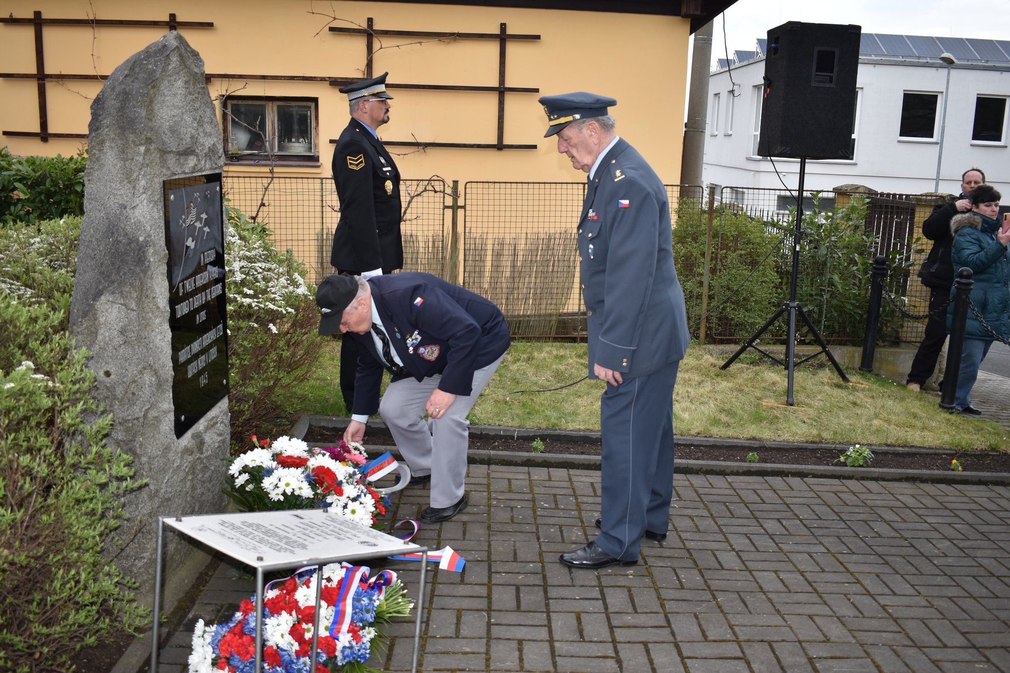 Pietní akt Litice (foto: A. Jarošová, 25.4.2022)