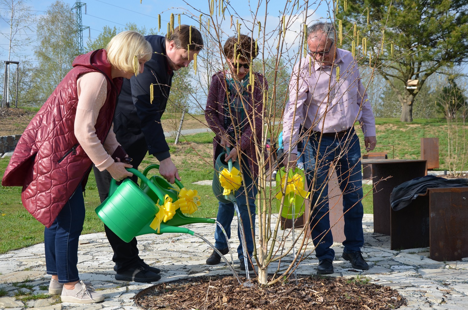 V prostoru bývalého hřiště BMX na okraji sídliště Košutka vznikl nový park Podzemník, který zrealizovala Správa veřejného statku města Plzně na základě přání občanů. Na okraji jednoho z největších plzeňských sídlišť tak vznikla nová skoro 2,5 hektaru velká parková plocha. (foto: E. Kriegerová, 28.4.2022)