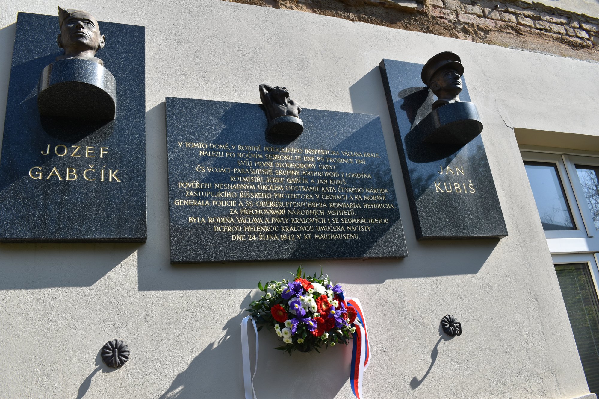 Operace Anthropoid (fotografie: H. Josefová, E. Barborková, 28.4.2022)