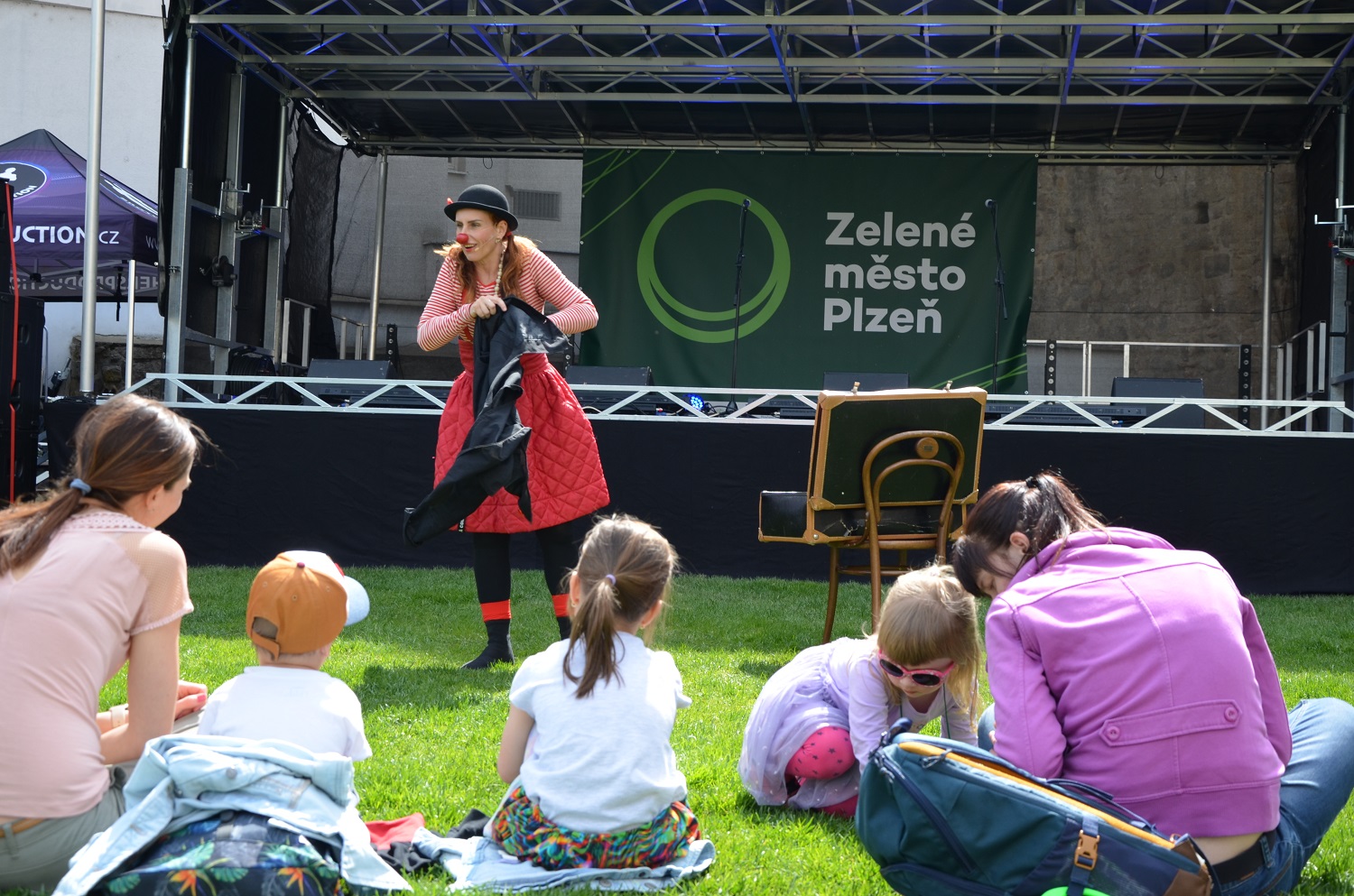 Festival Zelené město ukázal Plzeňanům, jak ochránit přírodu ve městě (foto: E. Kriegerová, 29.4.2022)