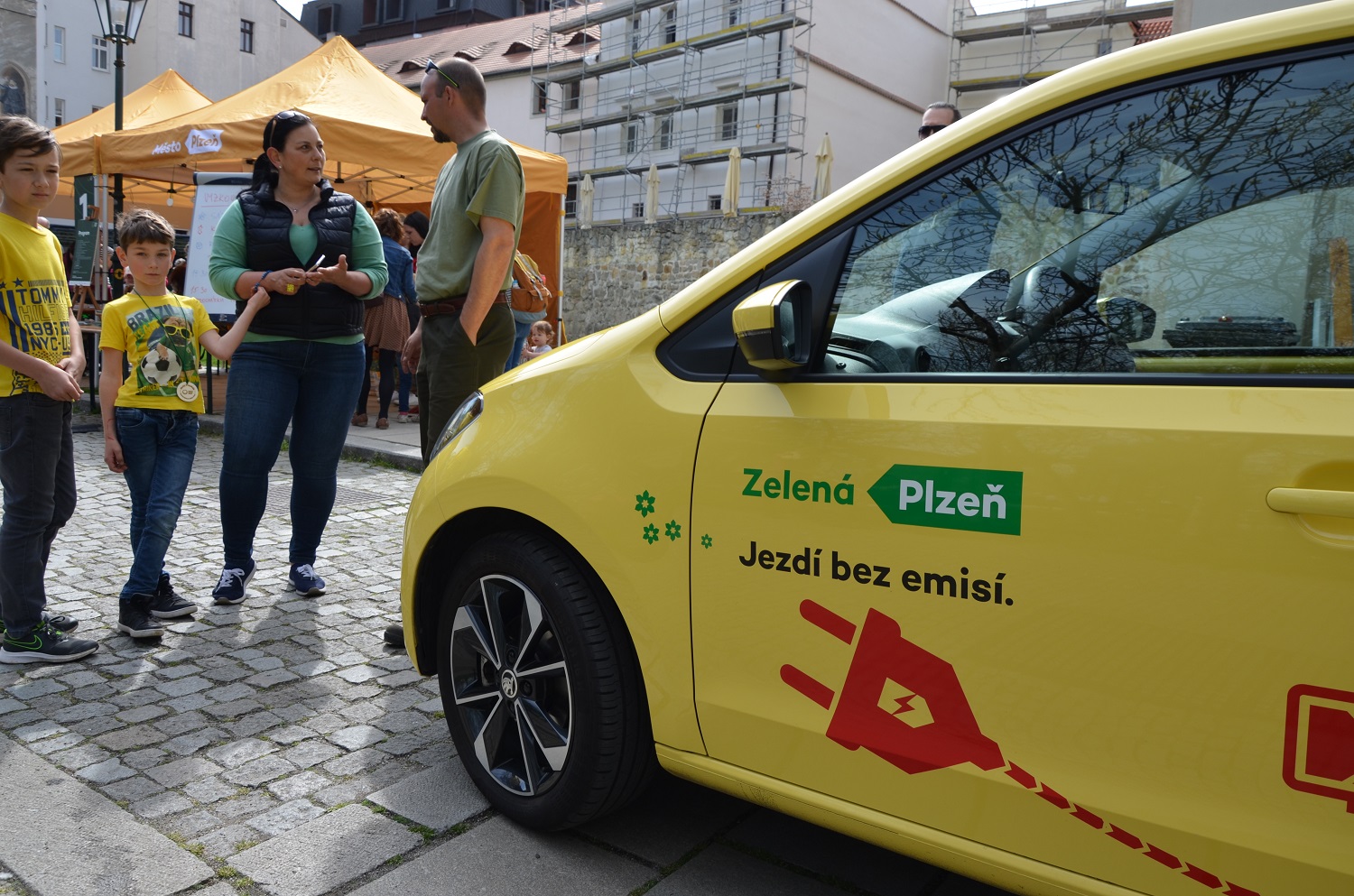 Festival Zelené město ukázal Plzeňanům, jak ochránit přírodu ve městě (foto: E. Kriegerová, 29.4.2022)