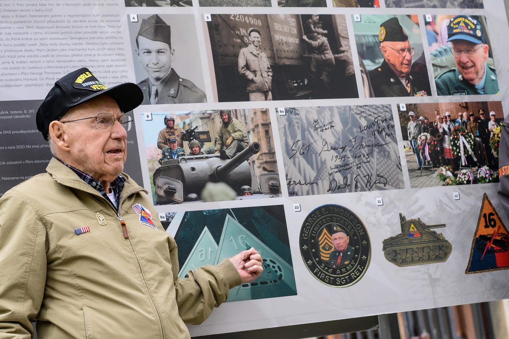 Slavnosti svobody 2022 - Výstava Jak šel život... Thank you, boys! (foto: M. Pecuch, 4.5.2022)