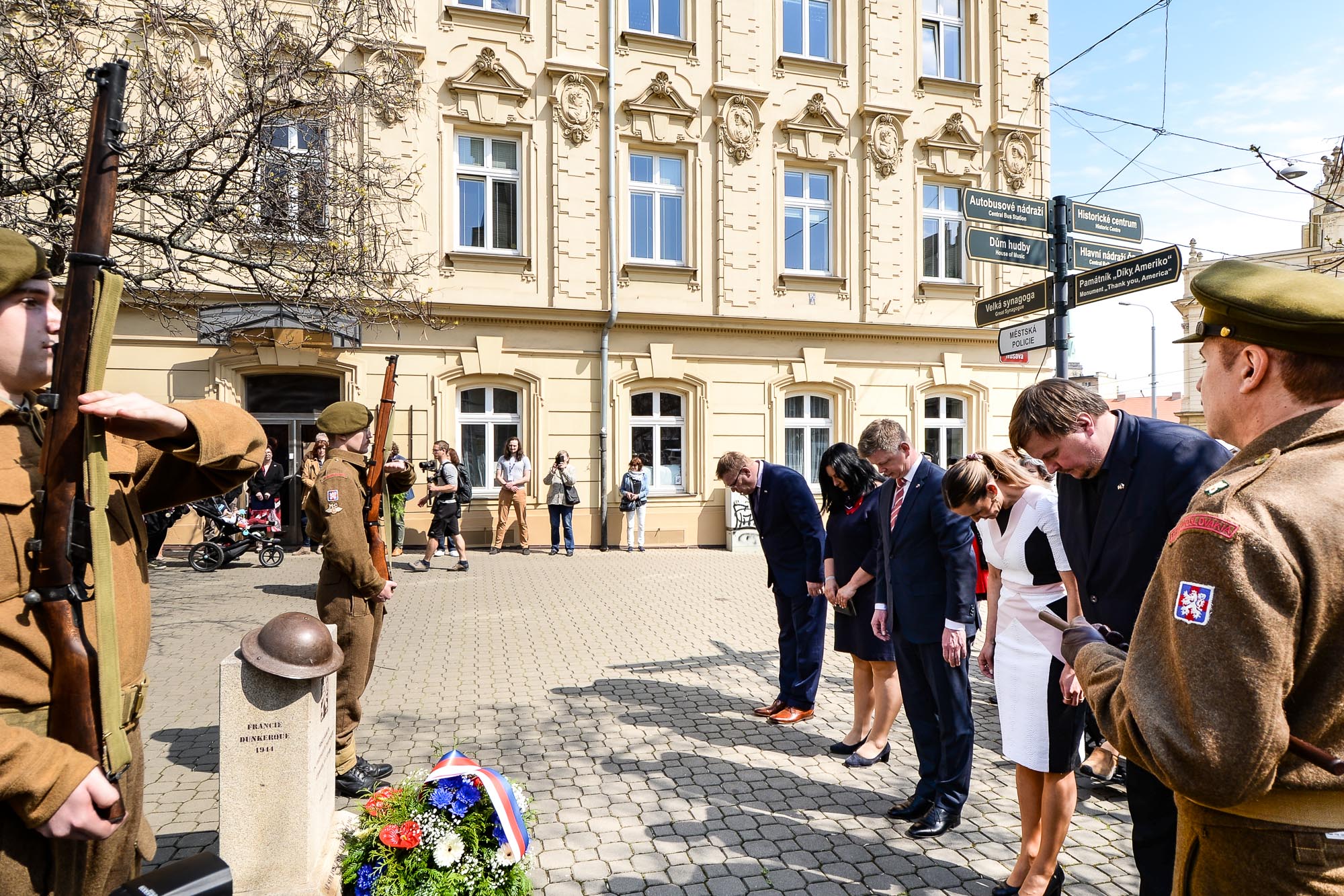 Slavnosti svobody 2022 - Pietní akty Chodské, Husova, Klatovská (foto: M. Pecuch, 5.5.2022)