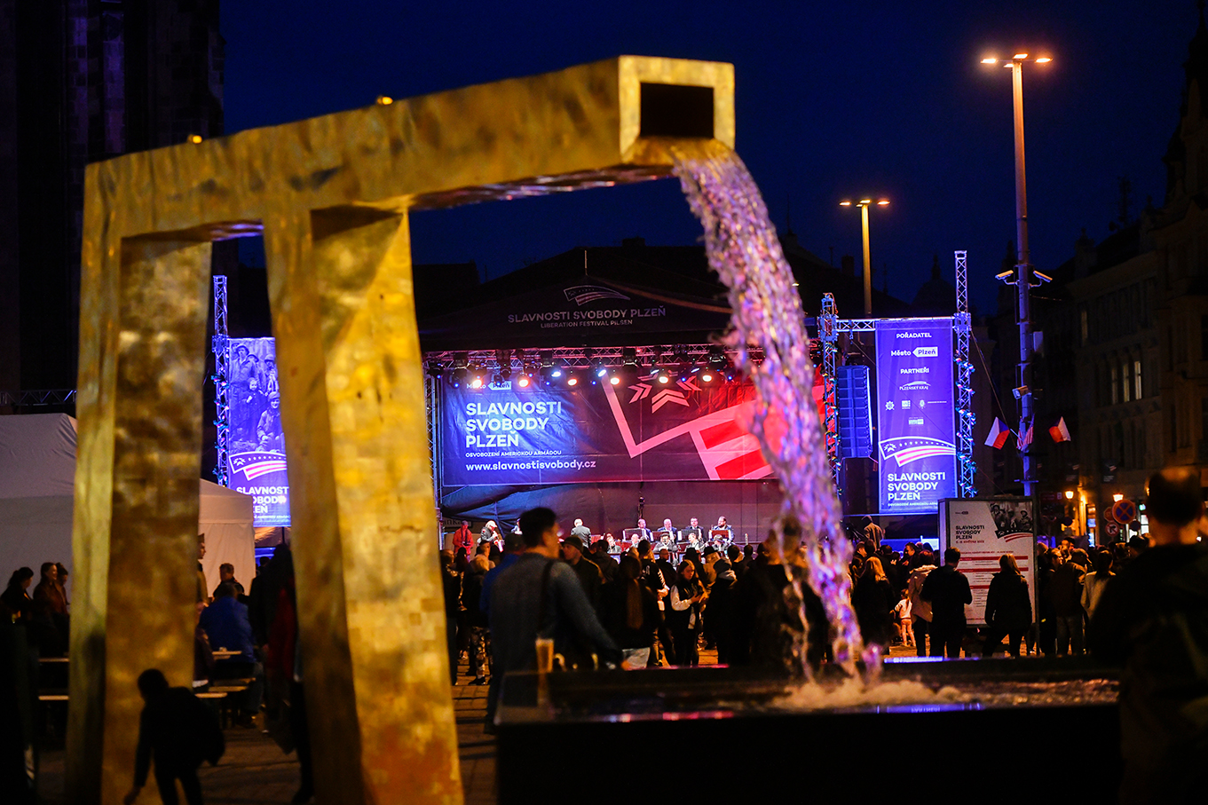 Slavnosti svobody 2022 - Nálada v Plzni (foto: M. Chaloupka, 6.5.2022)