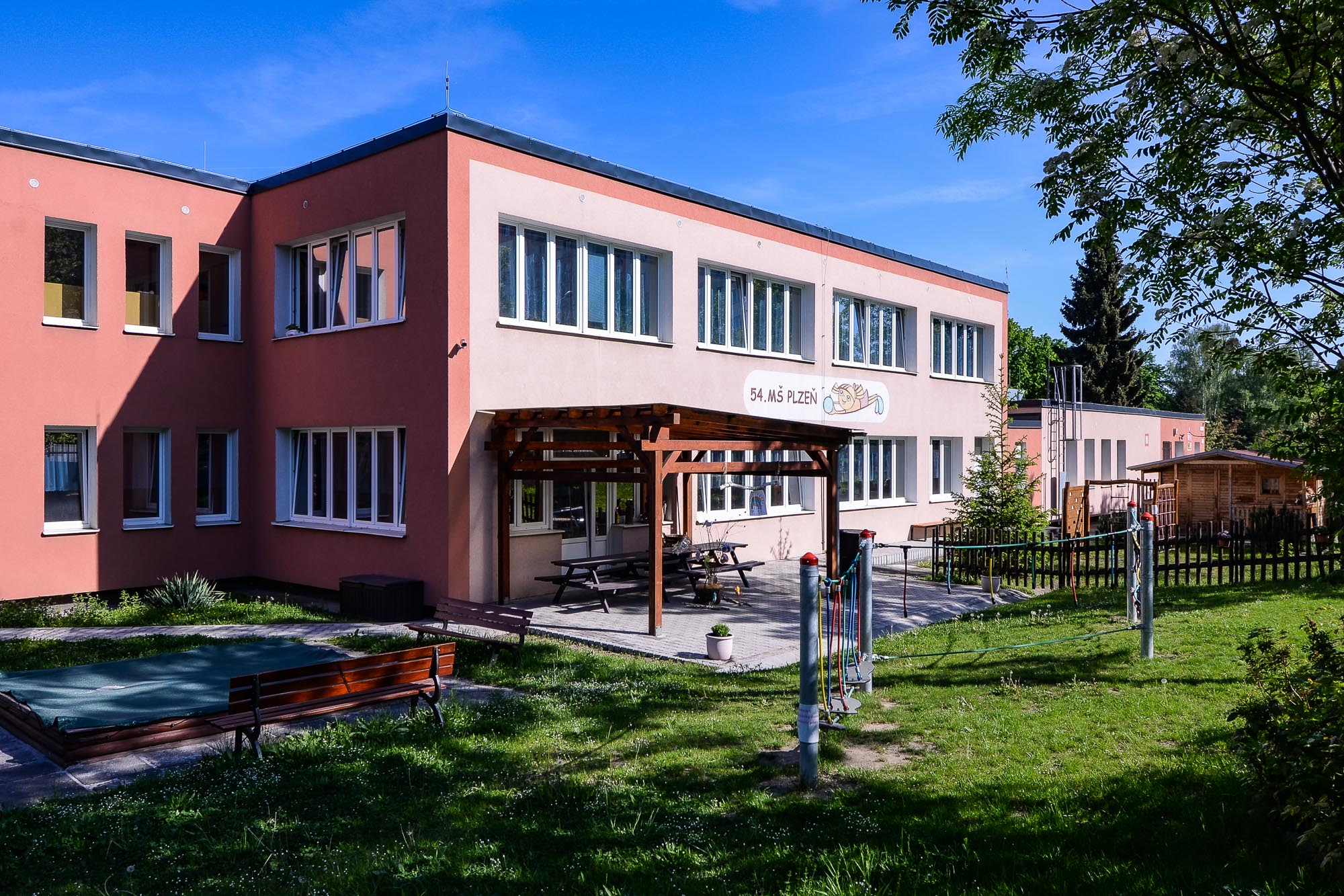 Sportovní hry mateřských škol na 54. mateřské škole (foto: M. Pecuch, 16.5.2022)