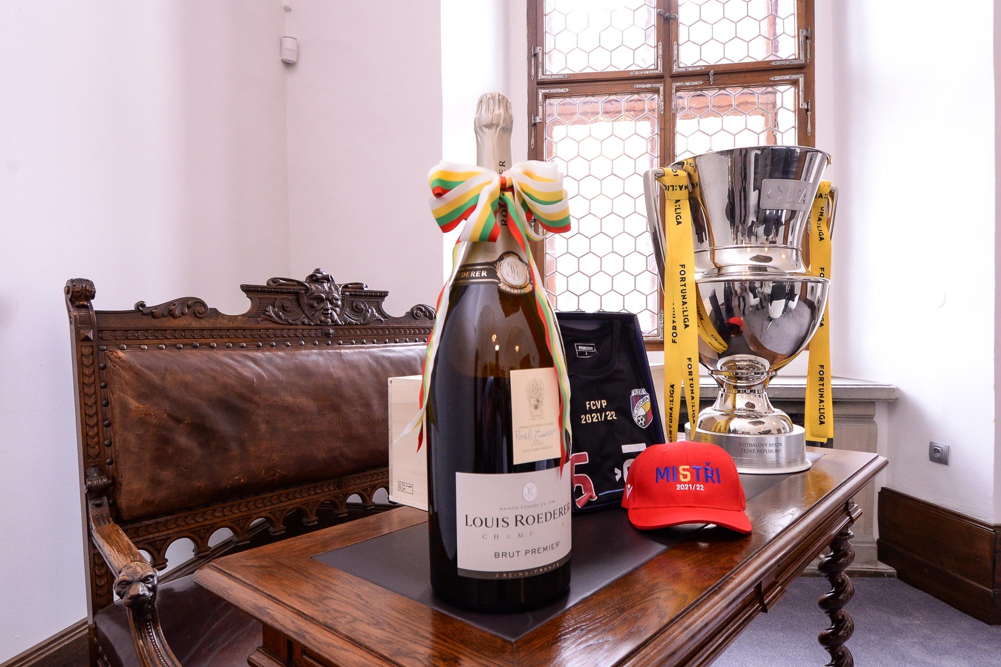 Přijetí FC Viktoria Plzeň na historické radnici (foto: M. Pecuch, 17.5.2022)