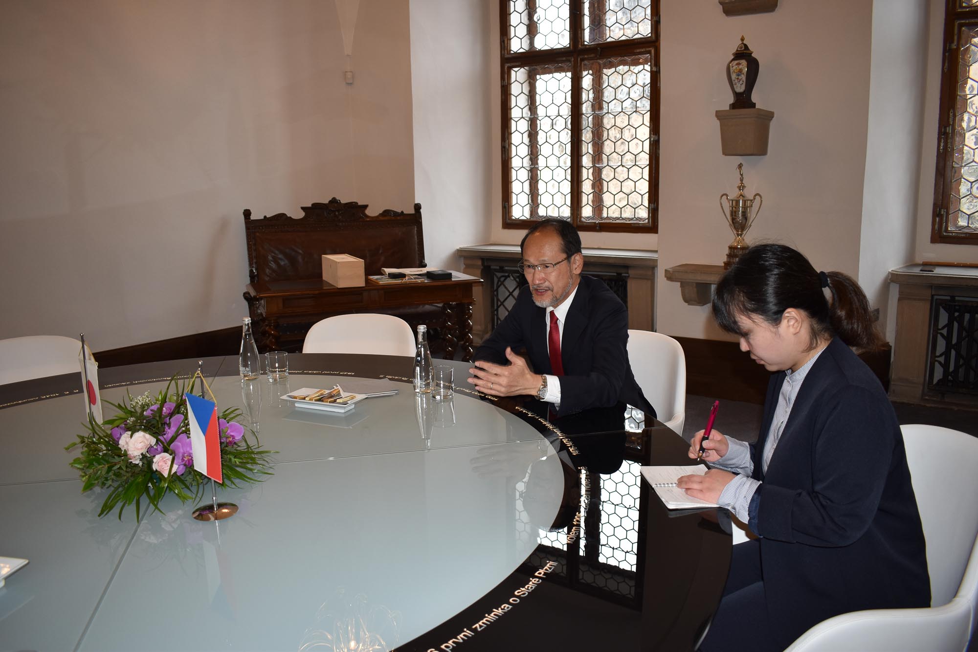 Velvyslanec Japonska Hideo Suzuki v Plzni (foto: A. Jarošová, 24.5.2022)