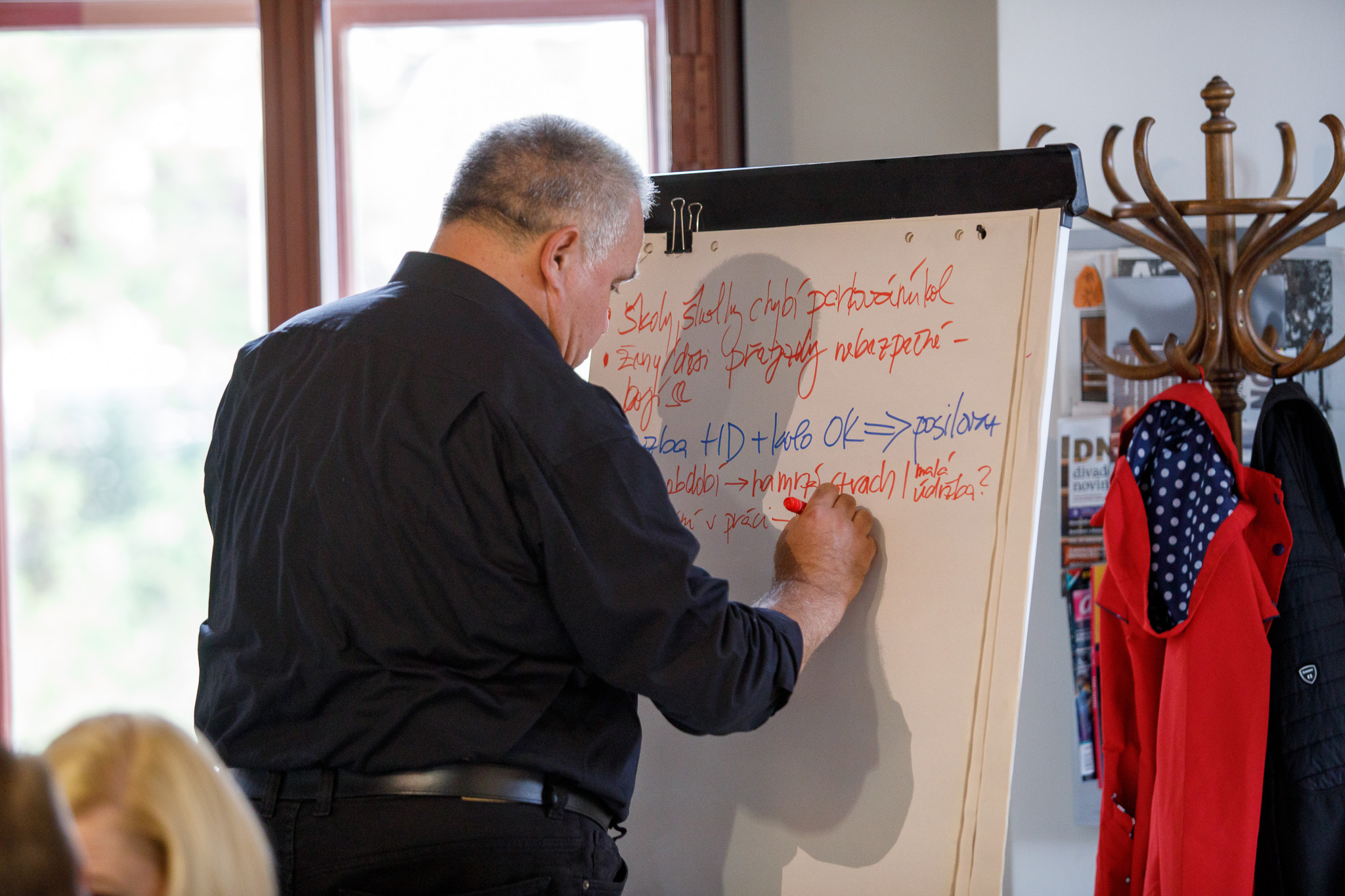 Veřejná diskuze a tisková konference k novému Cyklogenerelu v Plzni (foto: Centrum pro komunitní práci západní Čechy, 24.5.2022 / M. Pecuch, 27.5.2022)