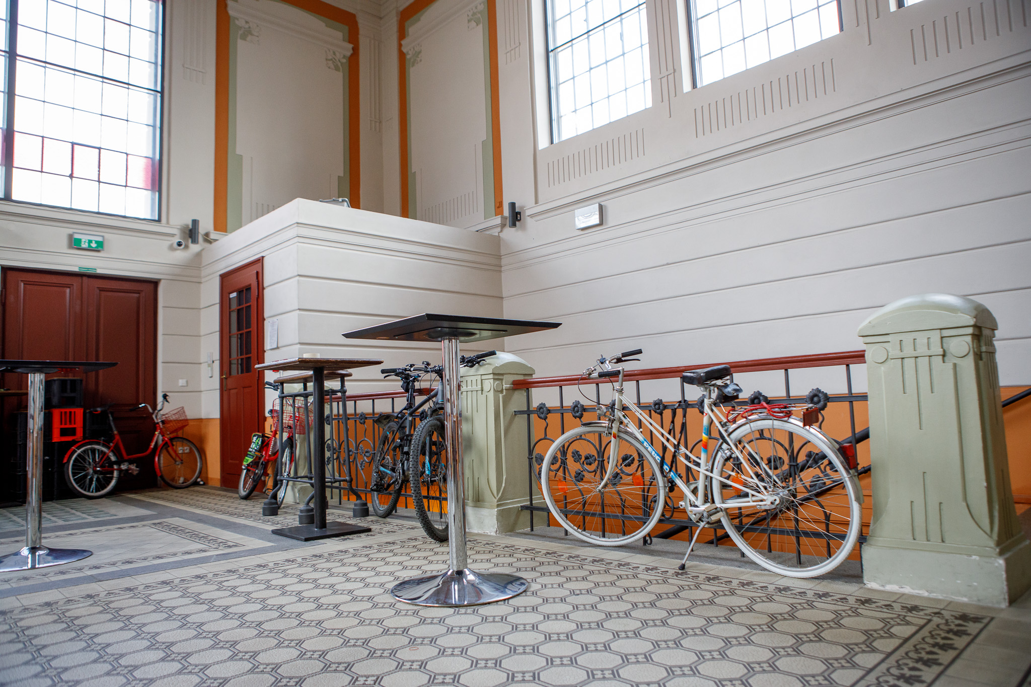 Veřejná diskuze a tisková konference k novému Cyklogenerelu v Plzni (foto: Centrum pro komunitní práci západní Čechy, 24.5.2022 / M. Pecuch, 27.5.2022)