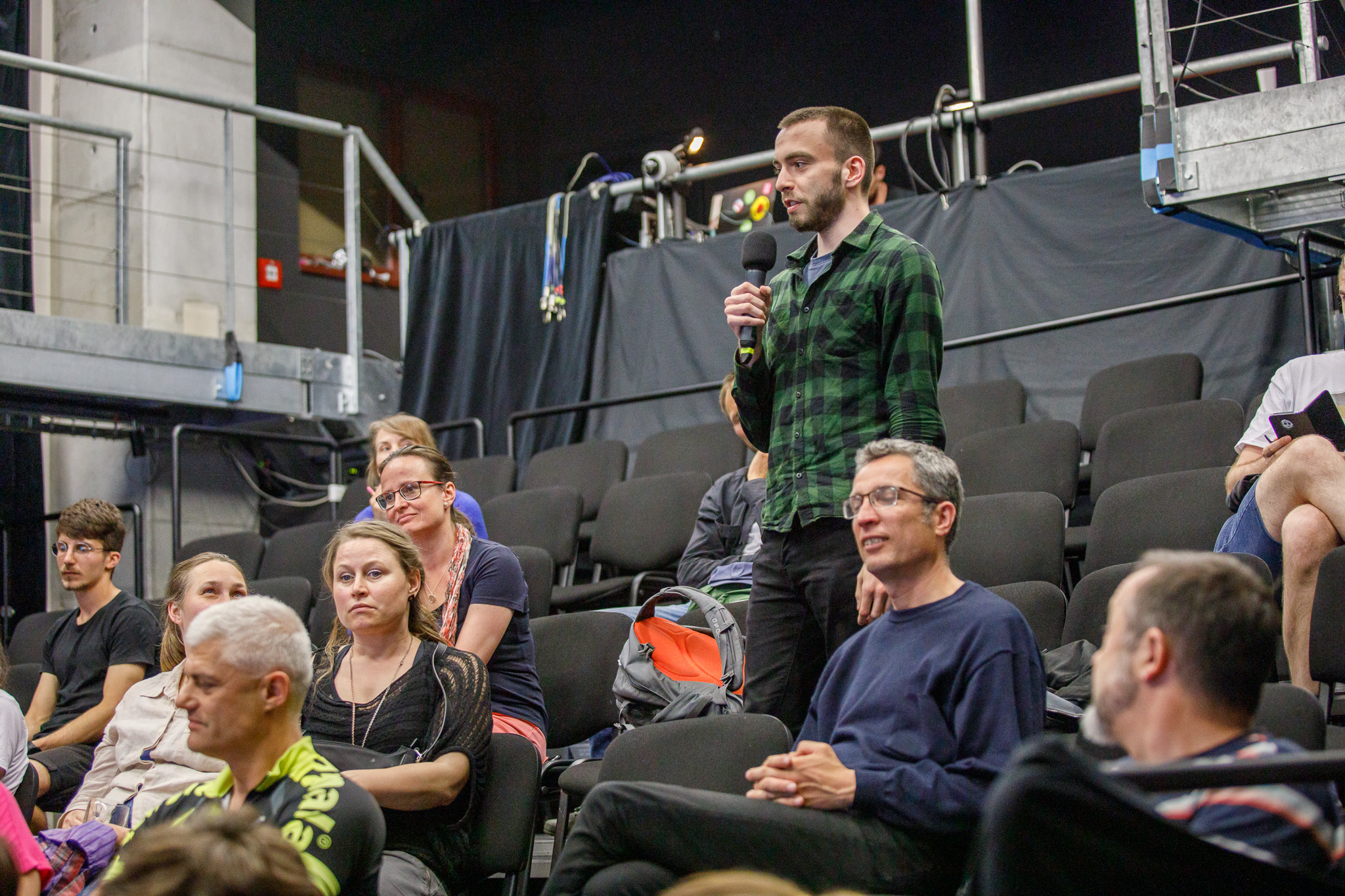 Veřejná diskuze a tisková konference k novému Cyklogenerelu v Plzni (foto: Centrum pro komunitní práci západní Čechy, 24.5.2022 / M. Pecuch, 27.5.2022)