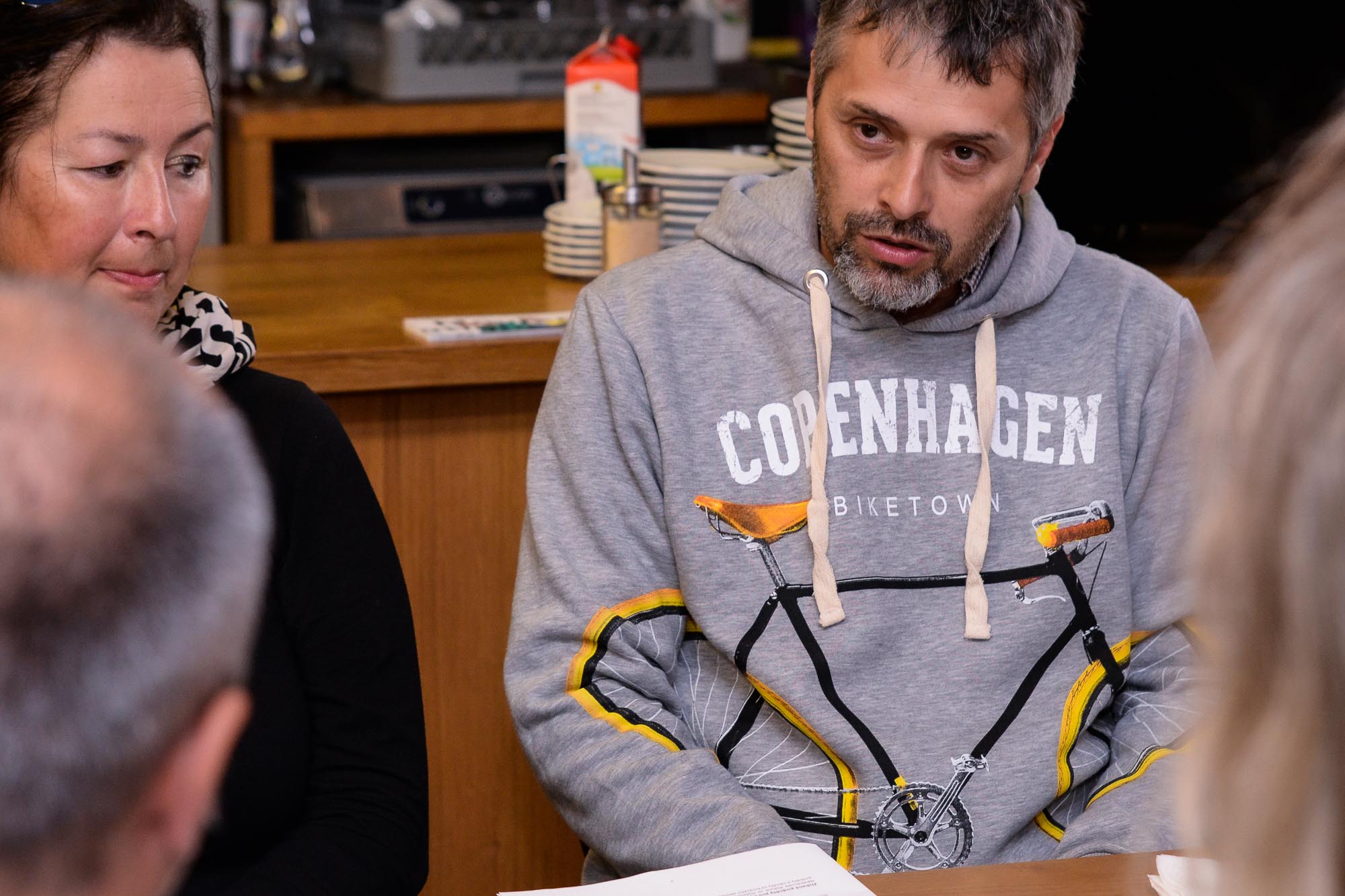 Veřejná diskuze a tisková konference k novému Cyklogenerelu v Plzni (foto: Centrum pro komunitní práci západní Čechy, 24.5.2022 / M. Pecuch, 27.5.2022)