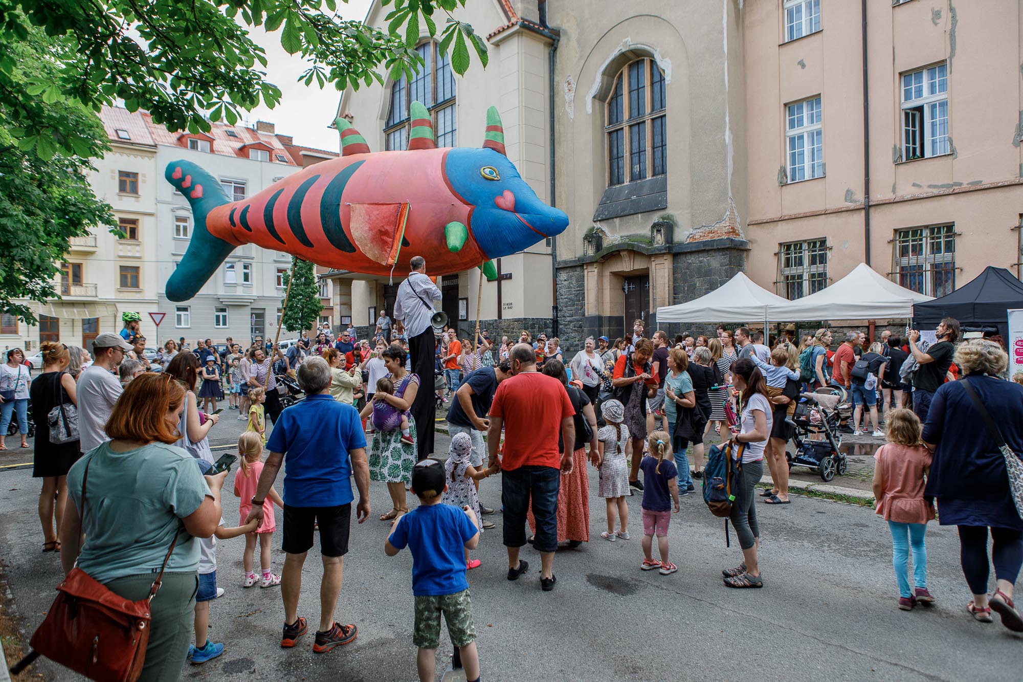 Loutkové Slovany (foto: V. Štaif, 4.6.2022)