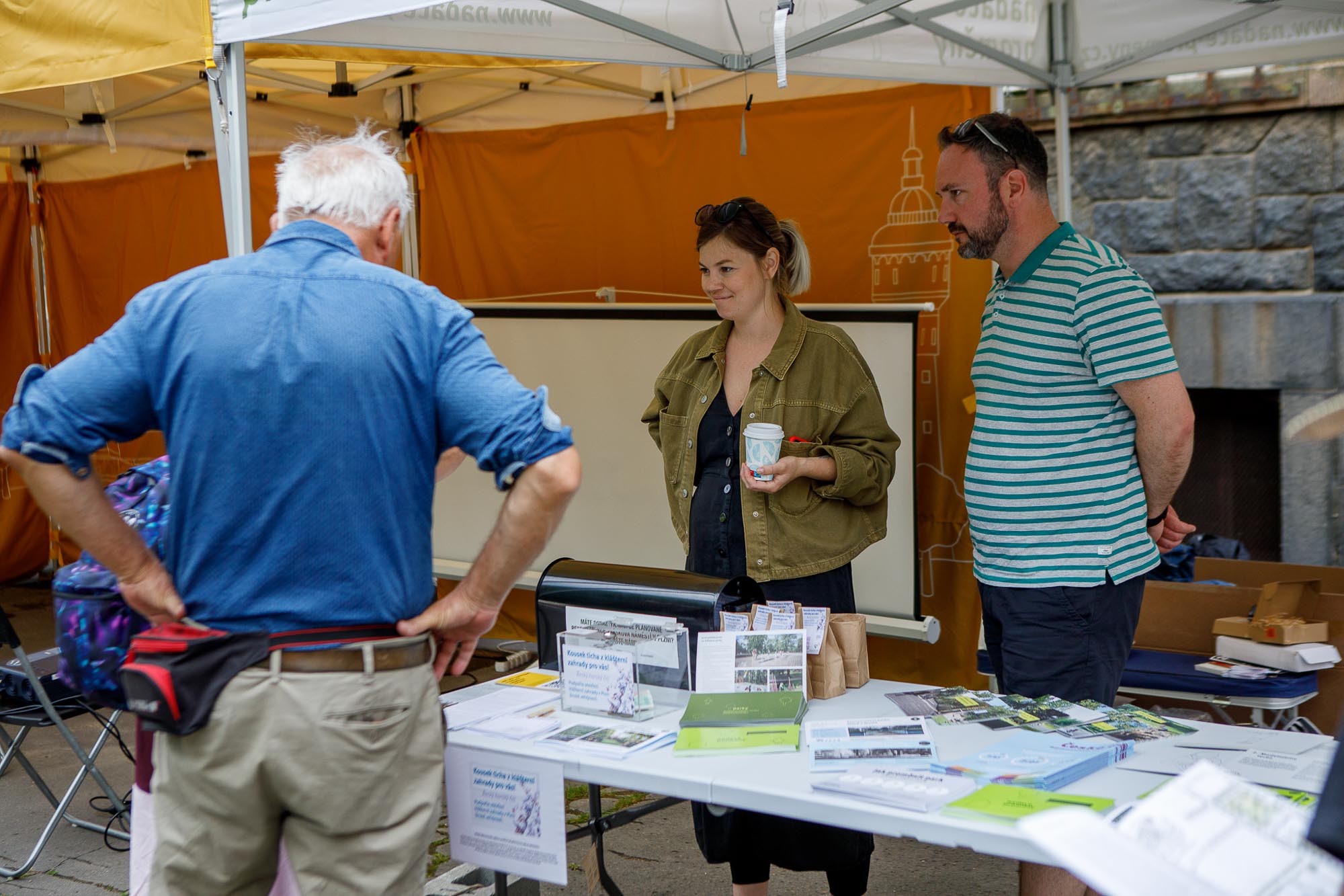 Loutkové Slovany (foto: V. Štaif, 4.6.2022)