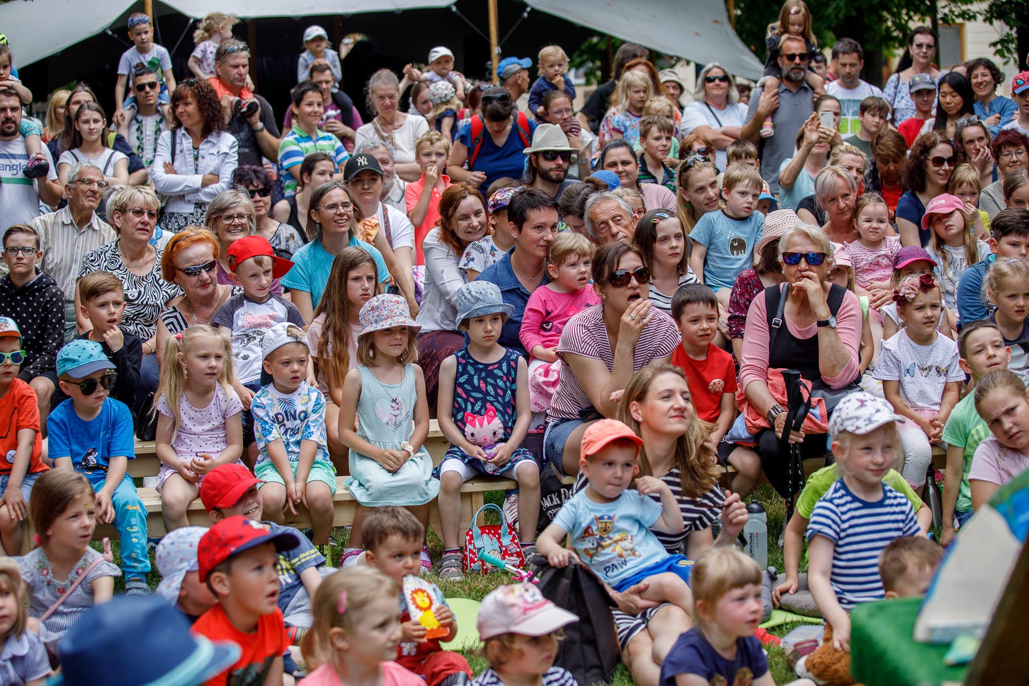 Loutkové Slovany (foto: V. Štaif, 4.6.2022)