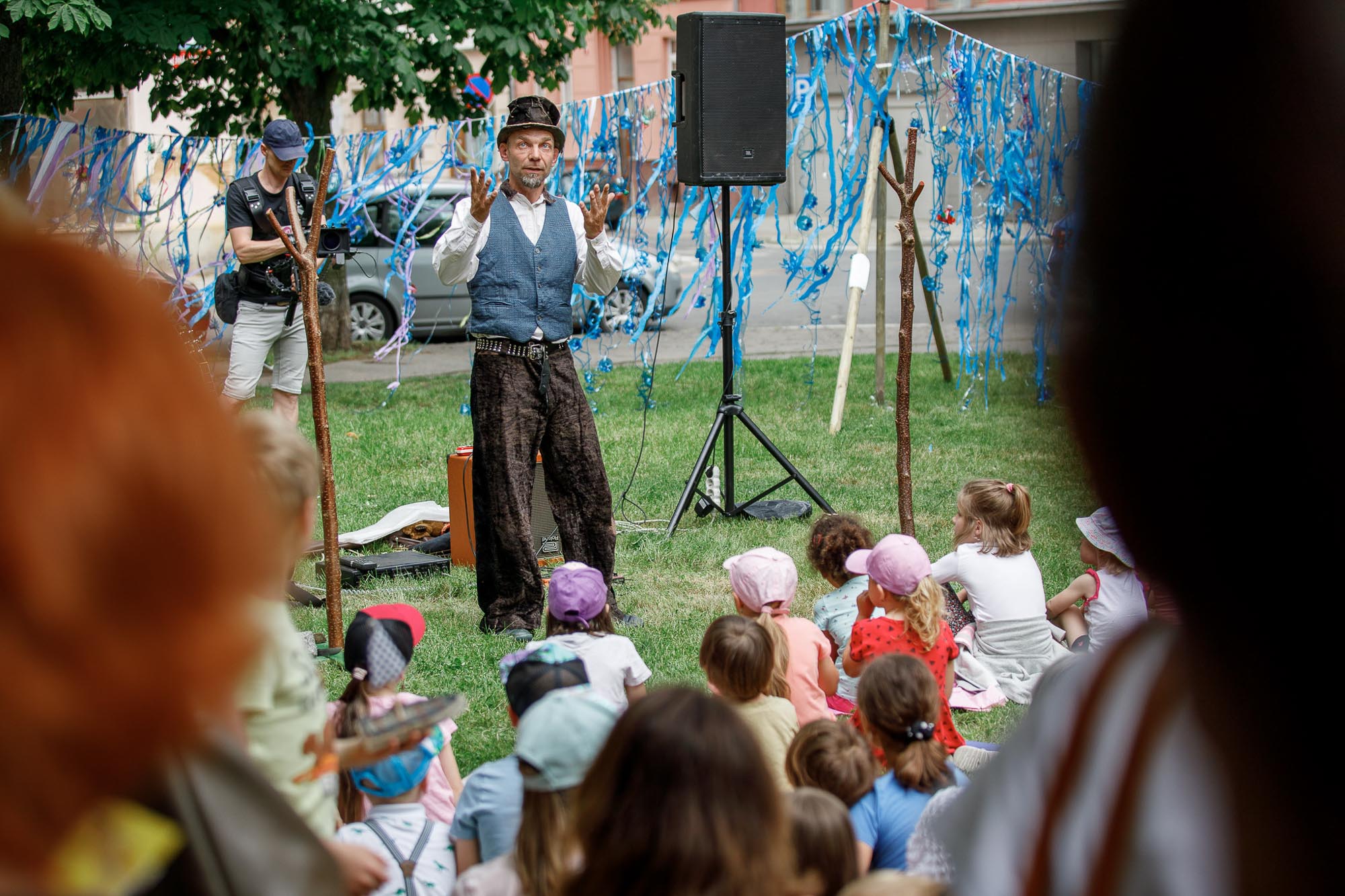 Loutkové Slovany (foto: V. Štaif, 4.6.2022)