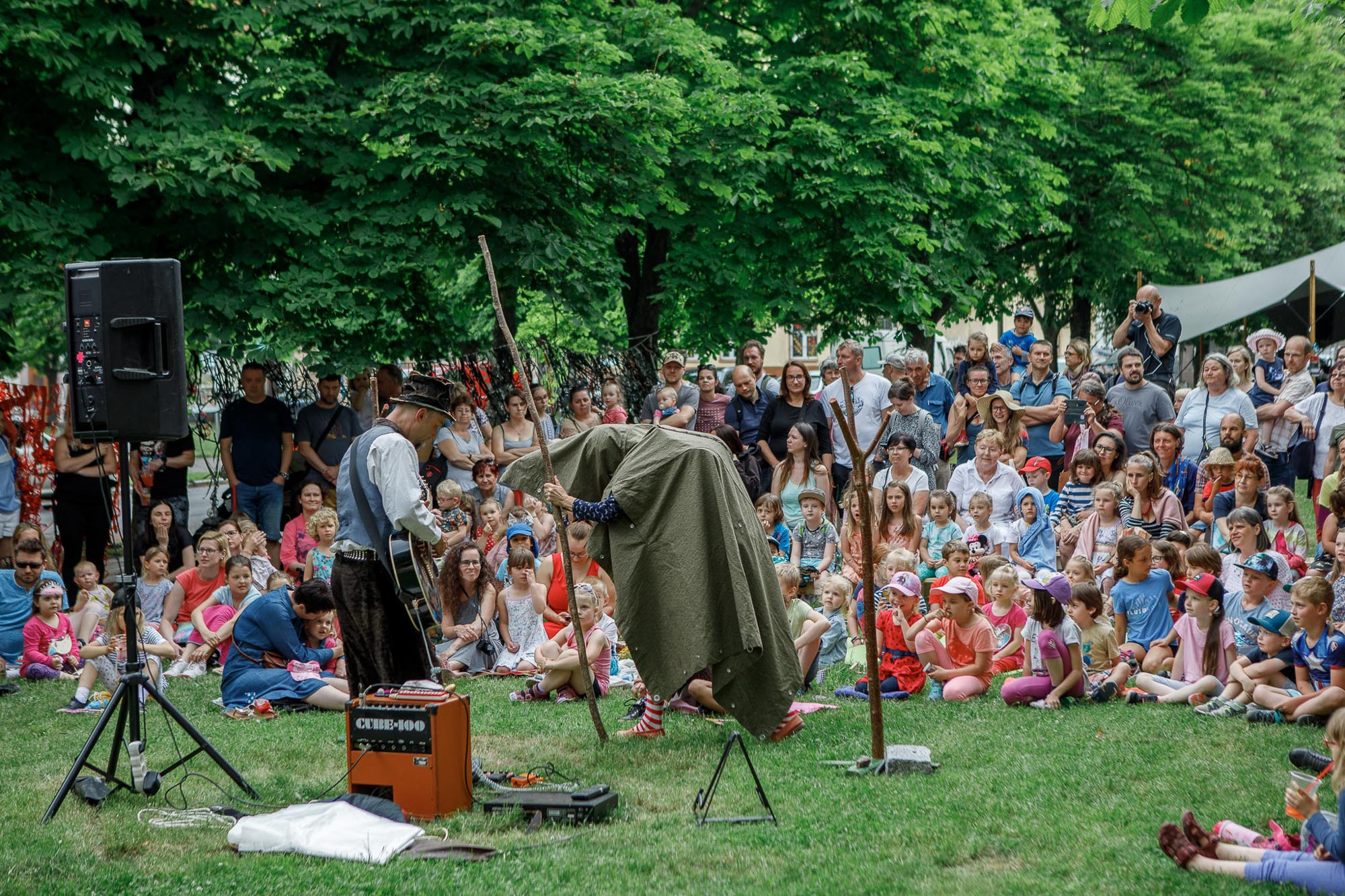 Loutkové Slovany (foto: V. Štaif, 4.6.2022)