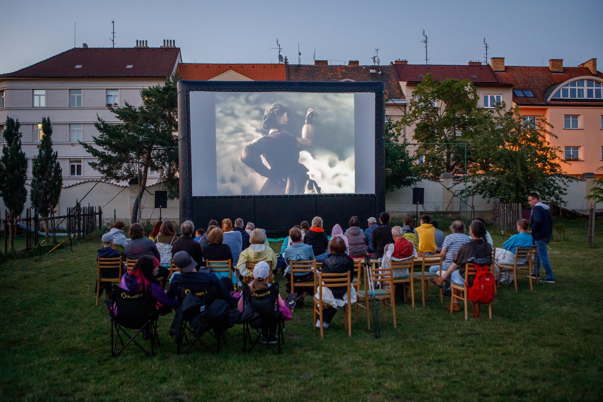 Loutkové Slovany (foto: V. Štaif, 4.6.2022)