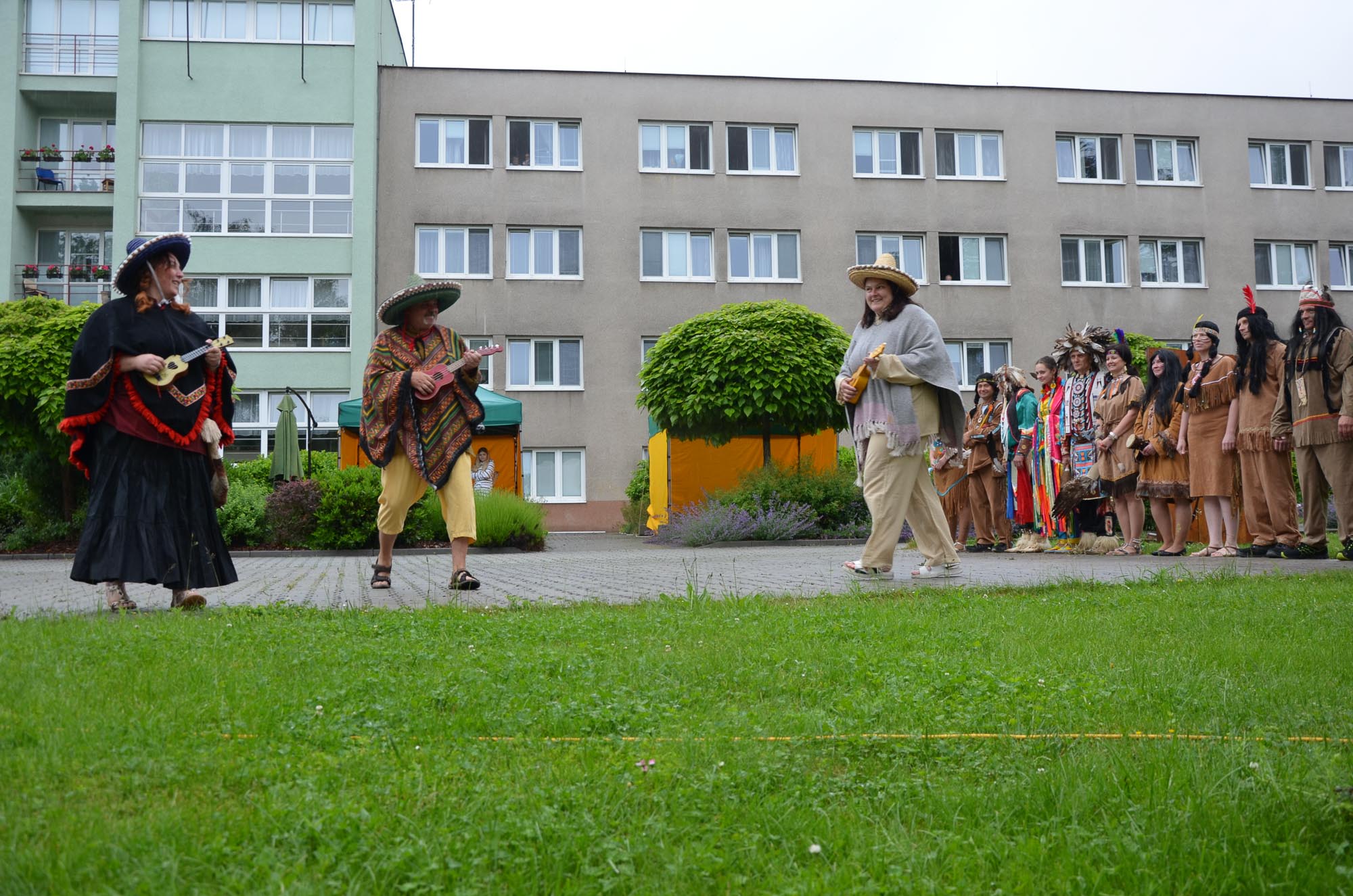 Zahradní slavnost na Divokém západě (foto: E. Kriegerová, 7.6.2022)