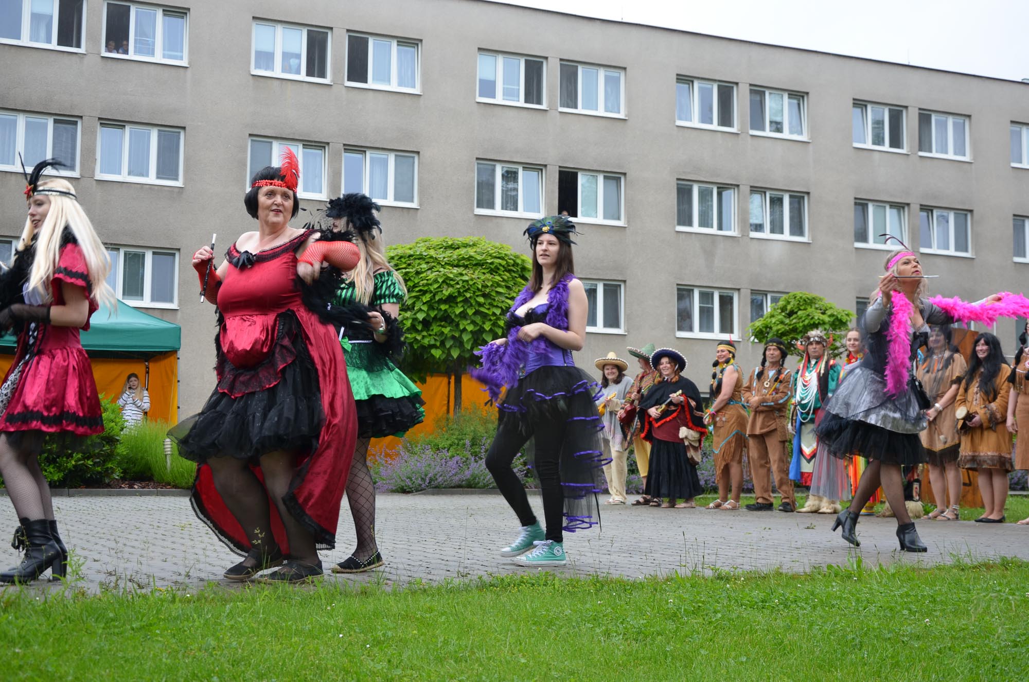 Zahradní slavnost na Divokém západě (foto: E. Kriegerová, 7.6.2022)