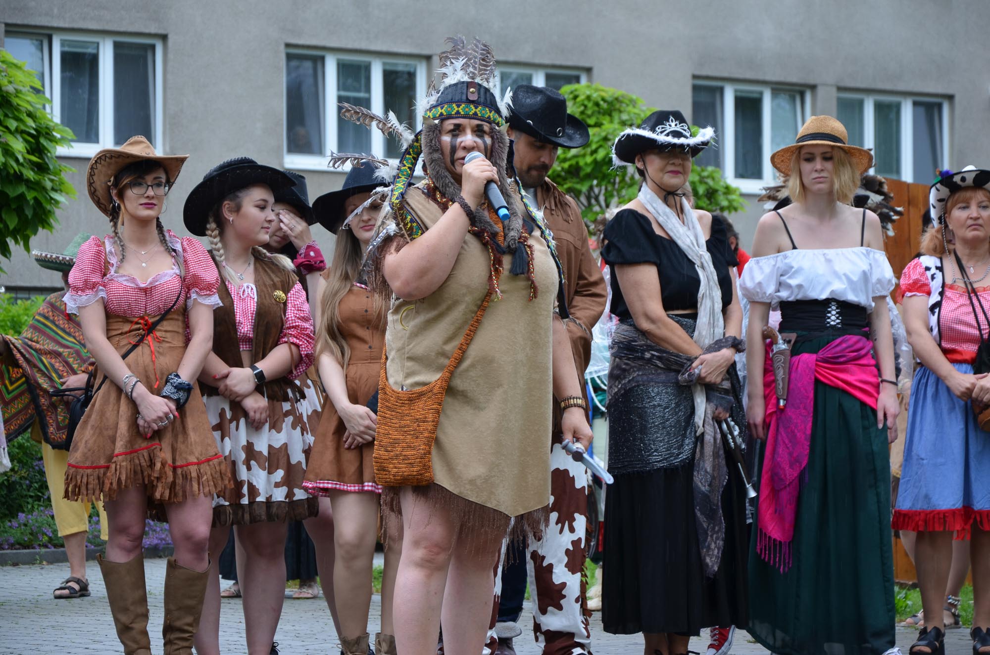 Zahradní slavnost na Divokém západě (foto: E. Kriegerová, 7.6.2022)