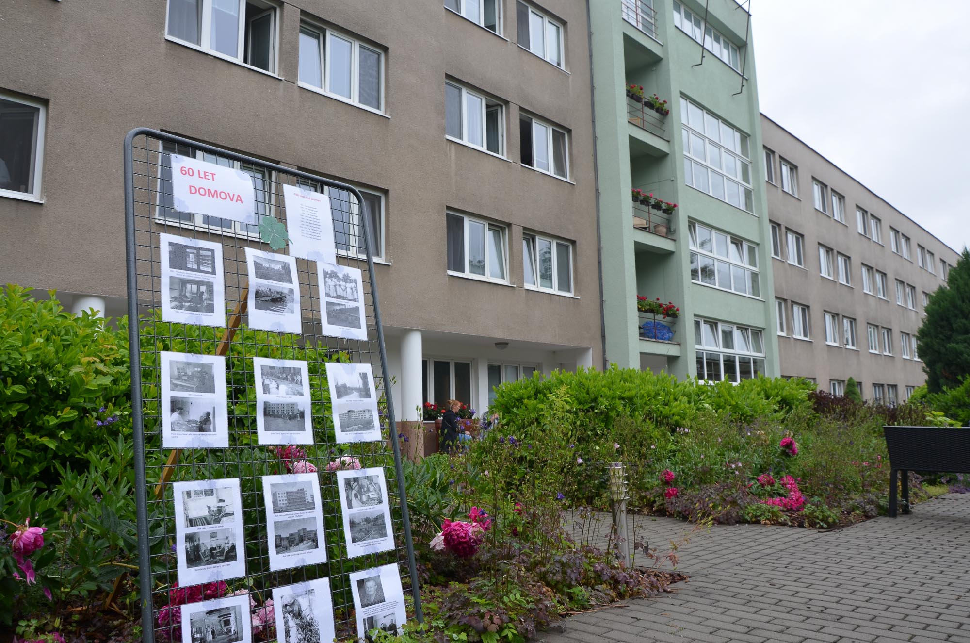 Zahradní slavnost na Divokém západě (foto: E. Kriegerová, 7.6.2022)